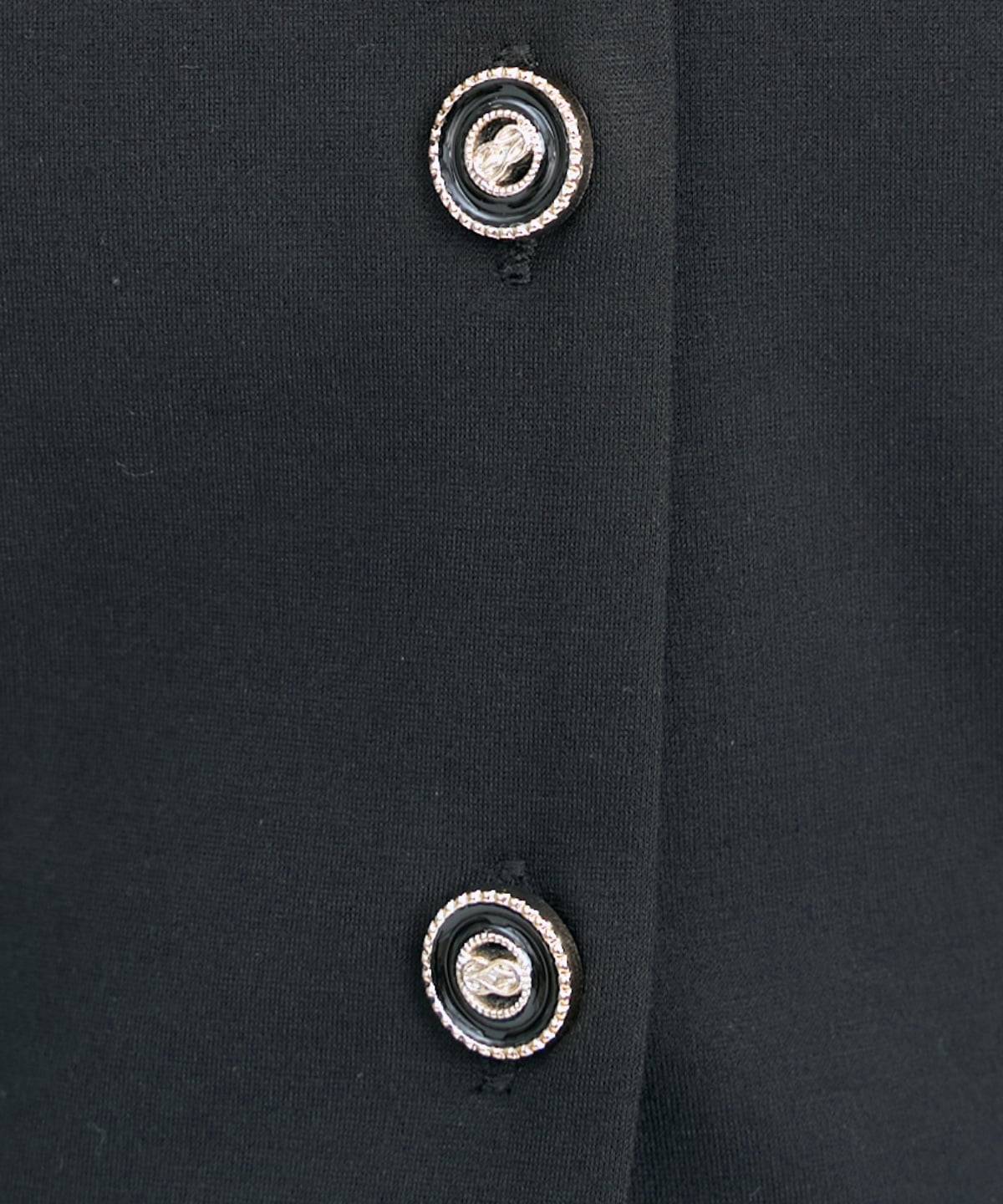 【先行予約受付中】コンパクトポンチジャケット