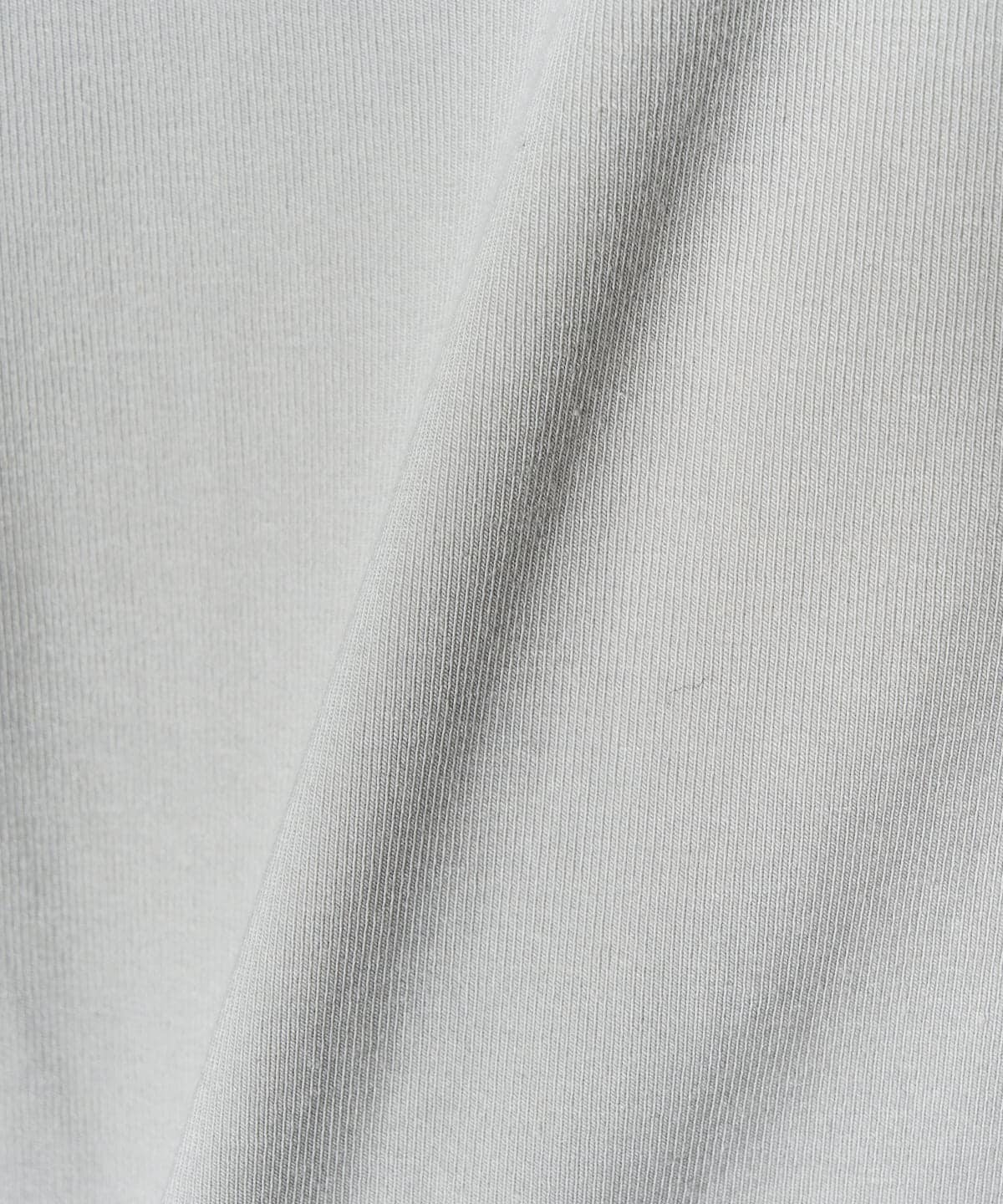 カップ付きTシャツ