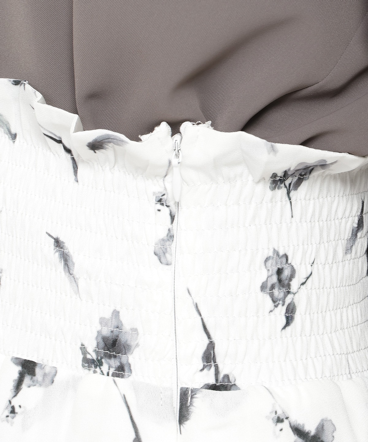 フェザープリントスリットスカショートパン