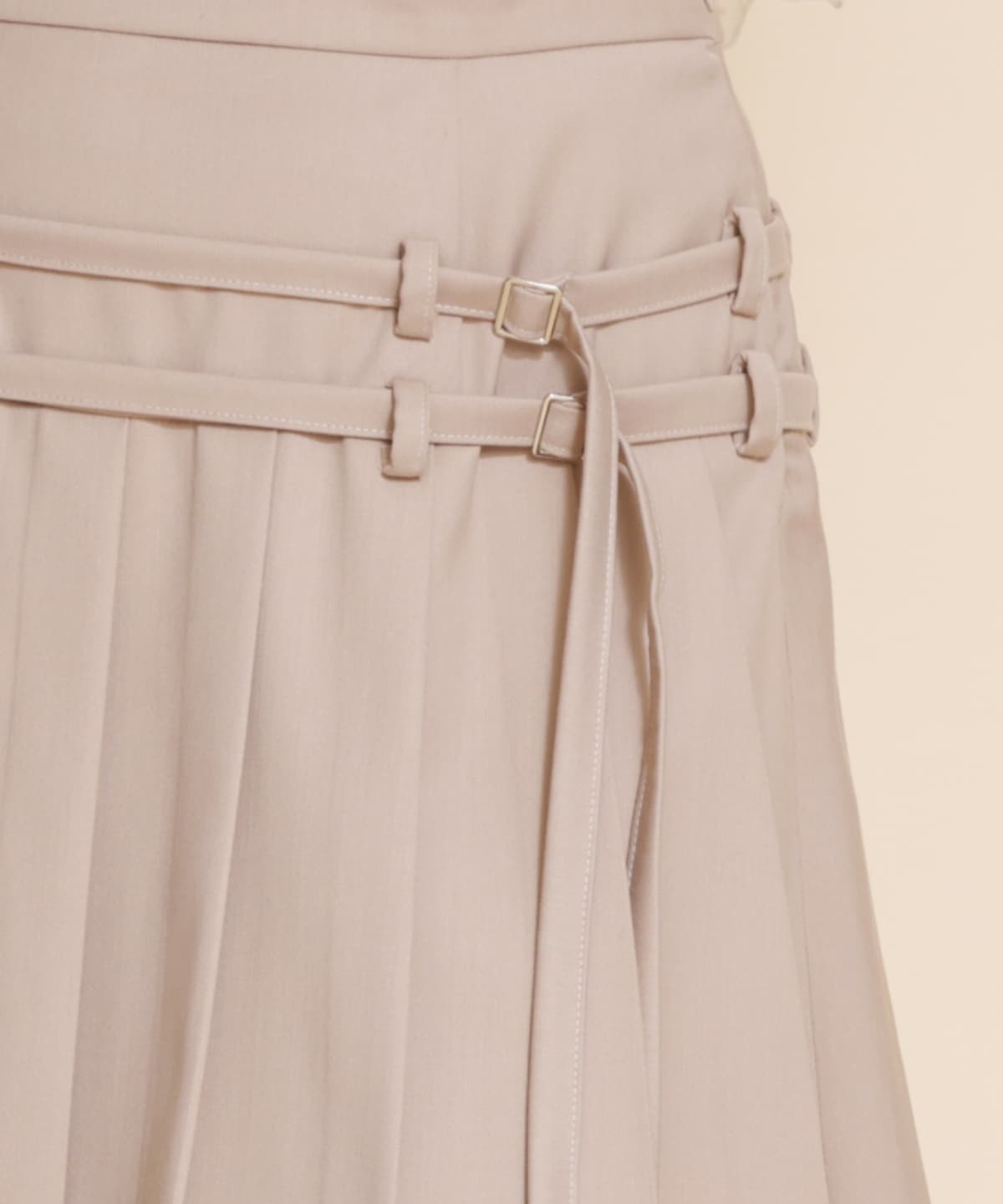 ダブルベルトプリーツミニスカート