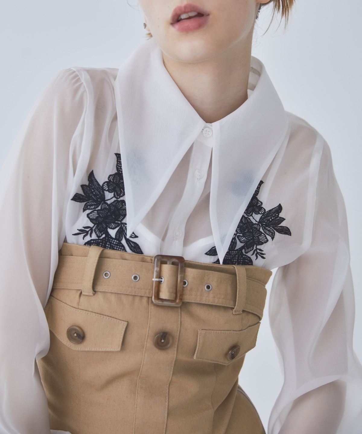 バストベルトベアワンピース