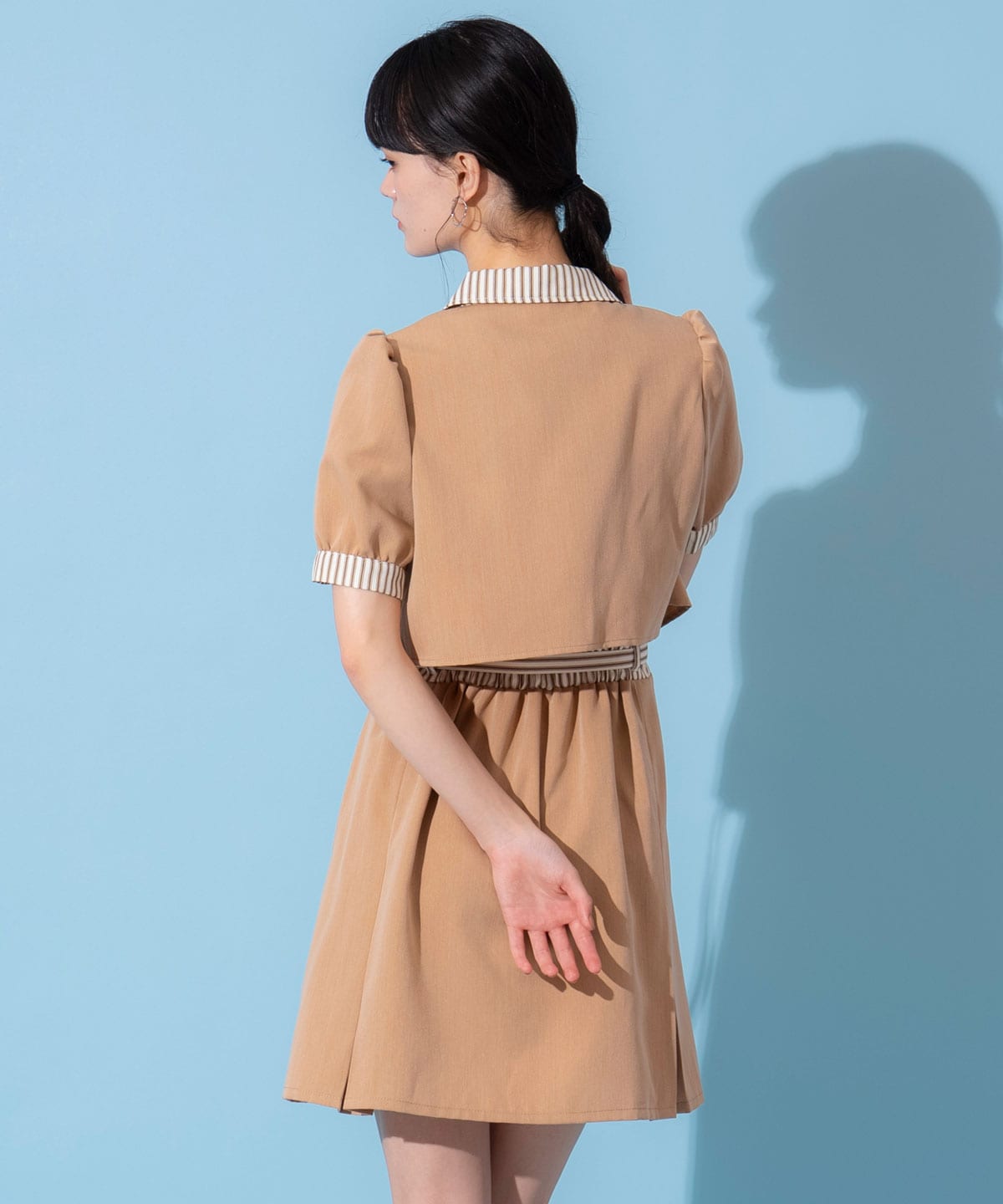 ストライプアクセントショートジャケット×ワンピース