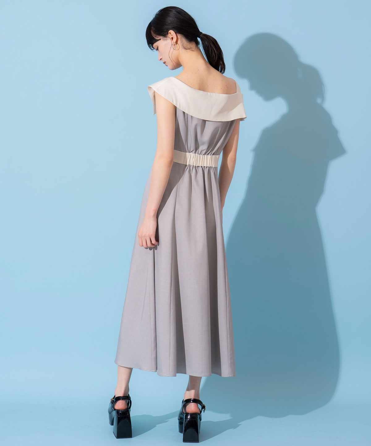 バイカラーアシメショルダーワンピース