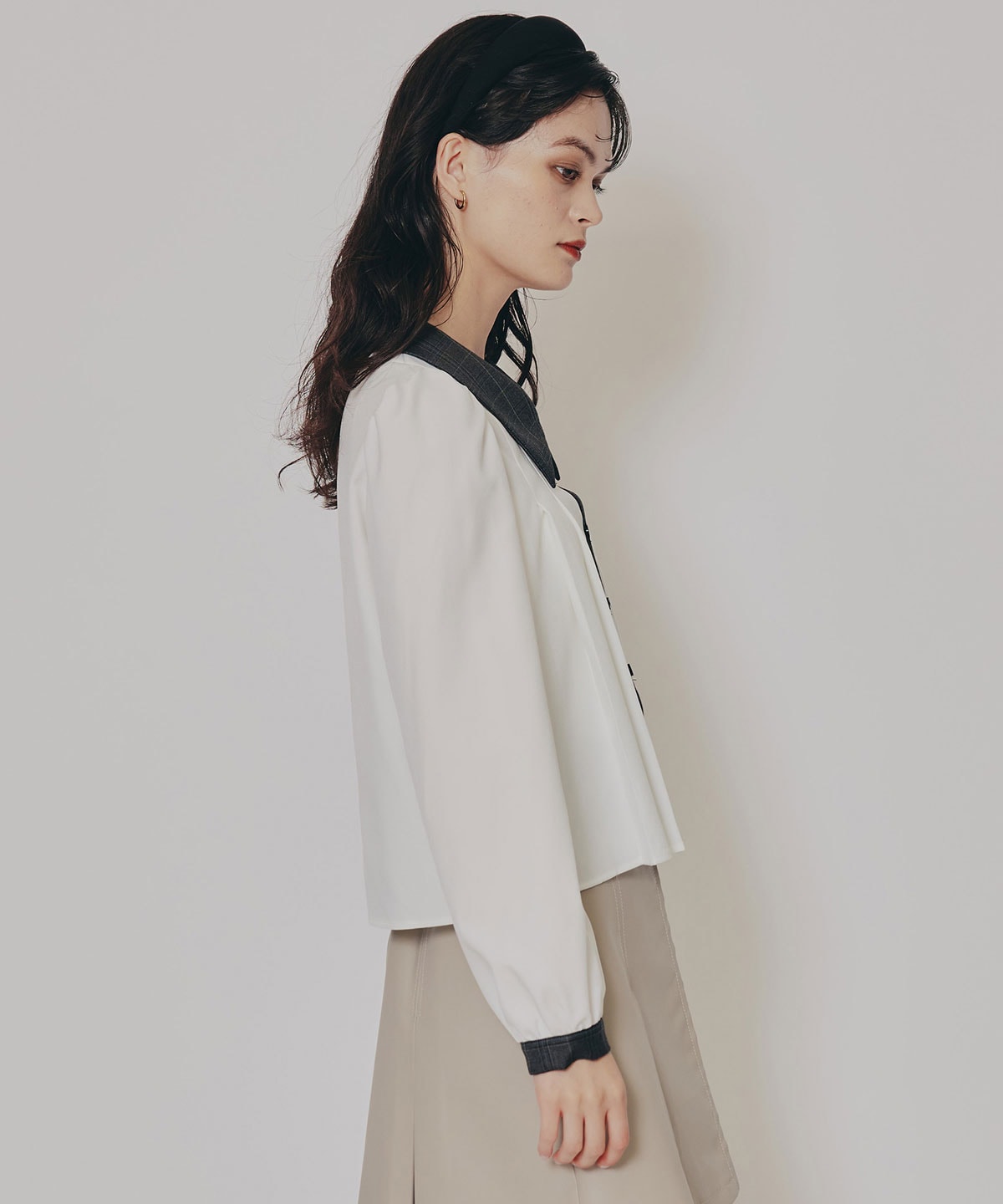 チェックバイカラーリボンタイブラウス