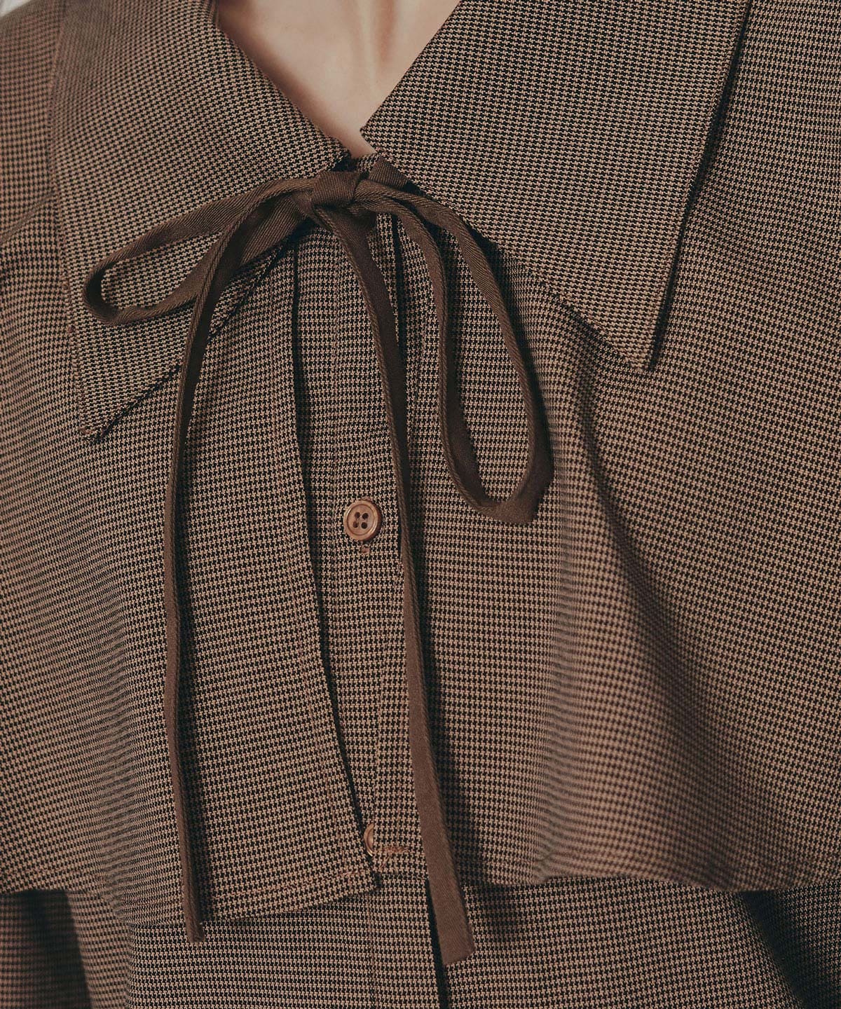 ケープライクグレンチェックリボンタイブラウス