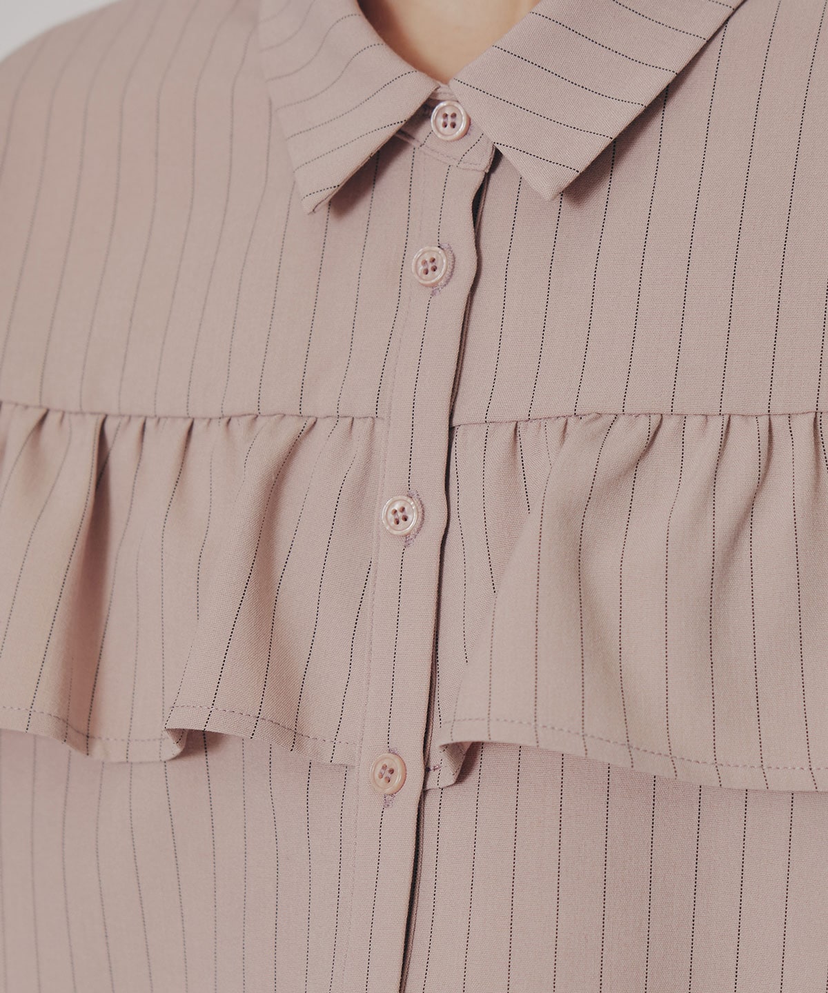 フリルラインストライプブラウス