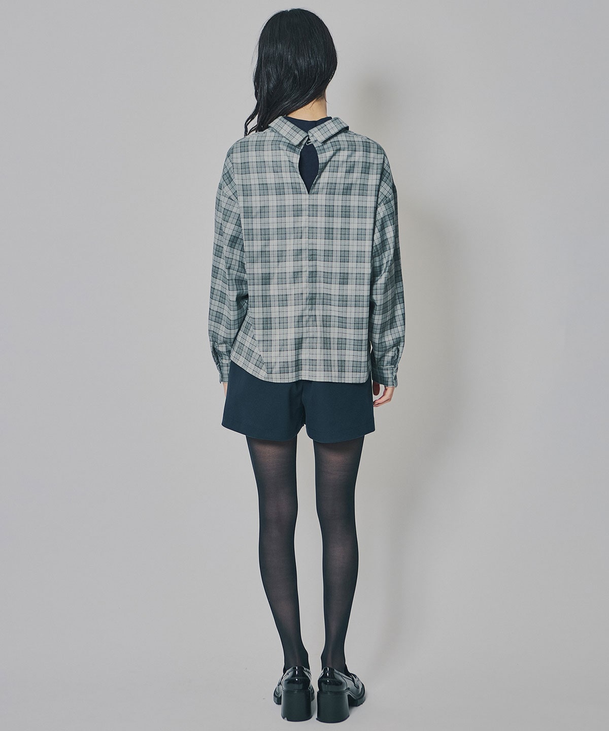 マルチウェイオフショルチェックシャツ×タンクトップ