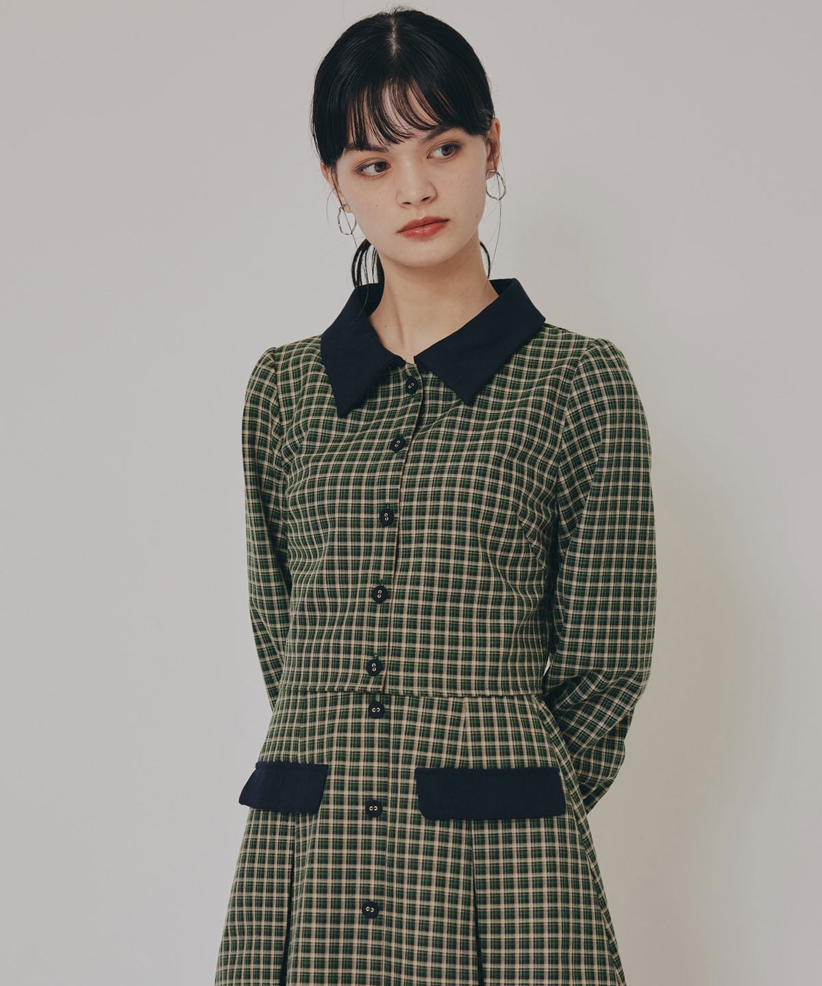 バイカラークラシックチェックブラウス×ミニスカートセットアップ