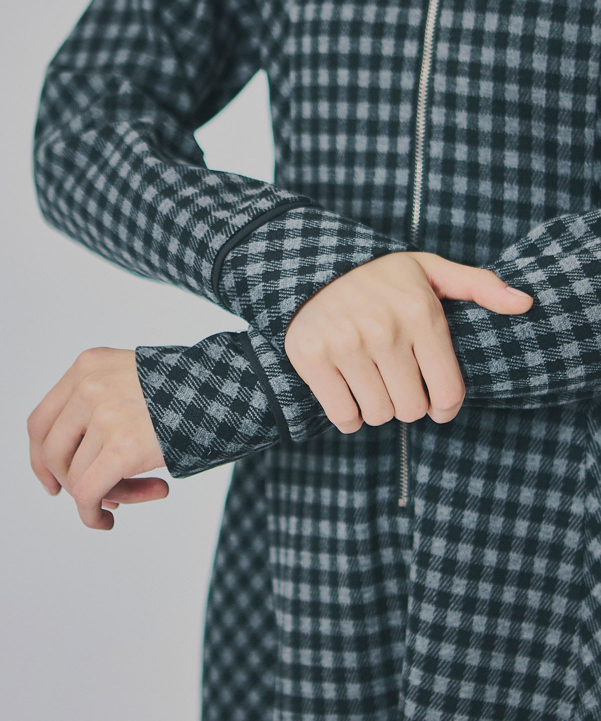 クラシカルチェックZIPミニワンピース