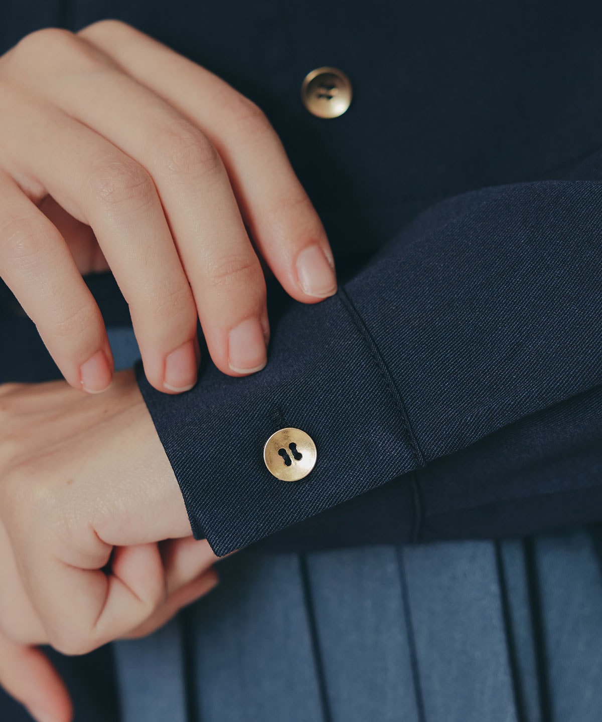 バイカラーアシメプリーツロングスリーブシャツワンピース