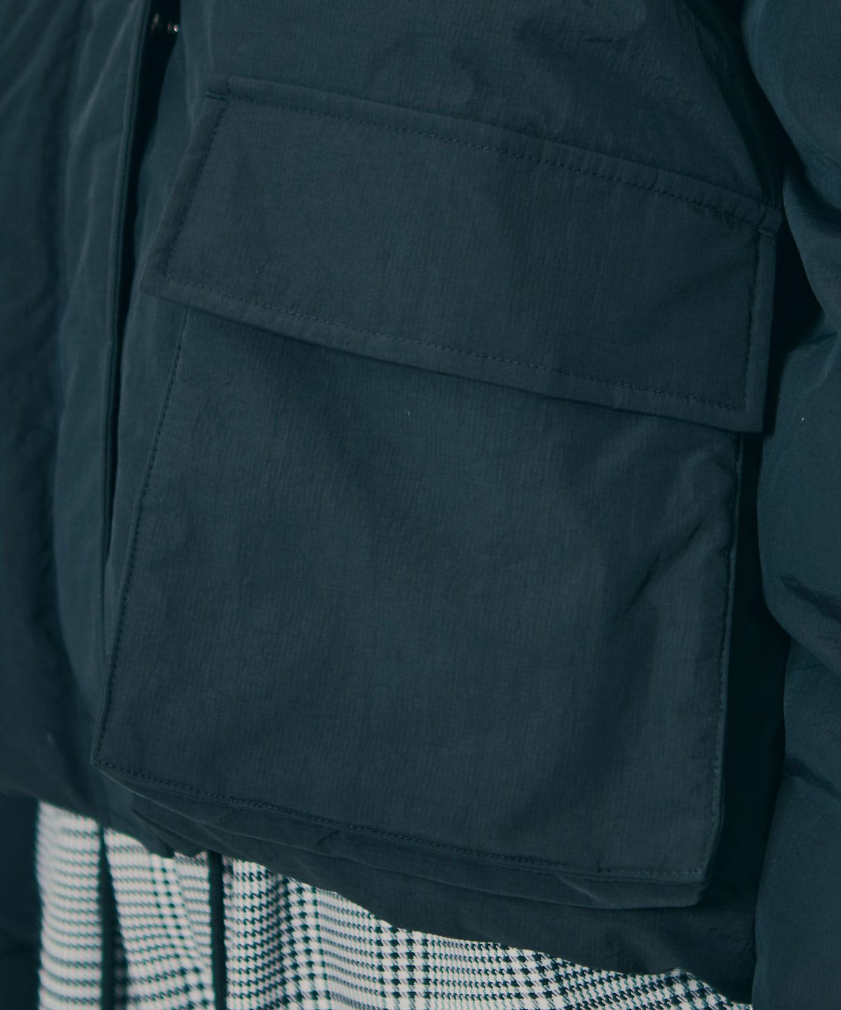 フラップポケットファイバーダウンジャケット