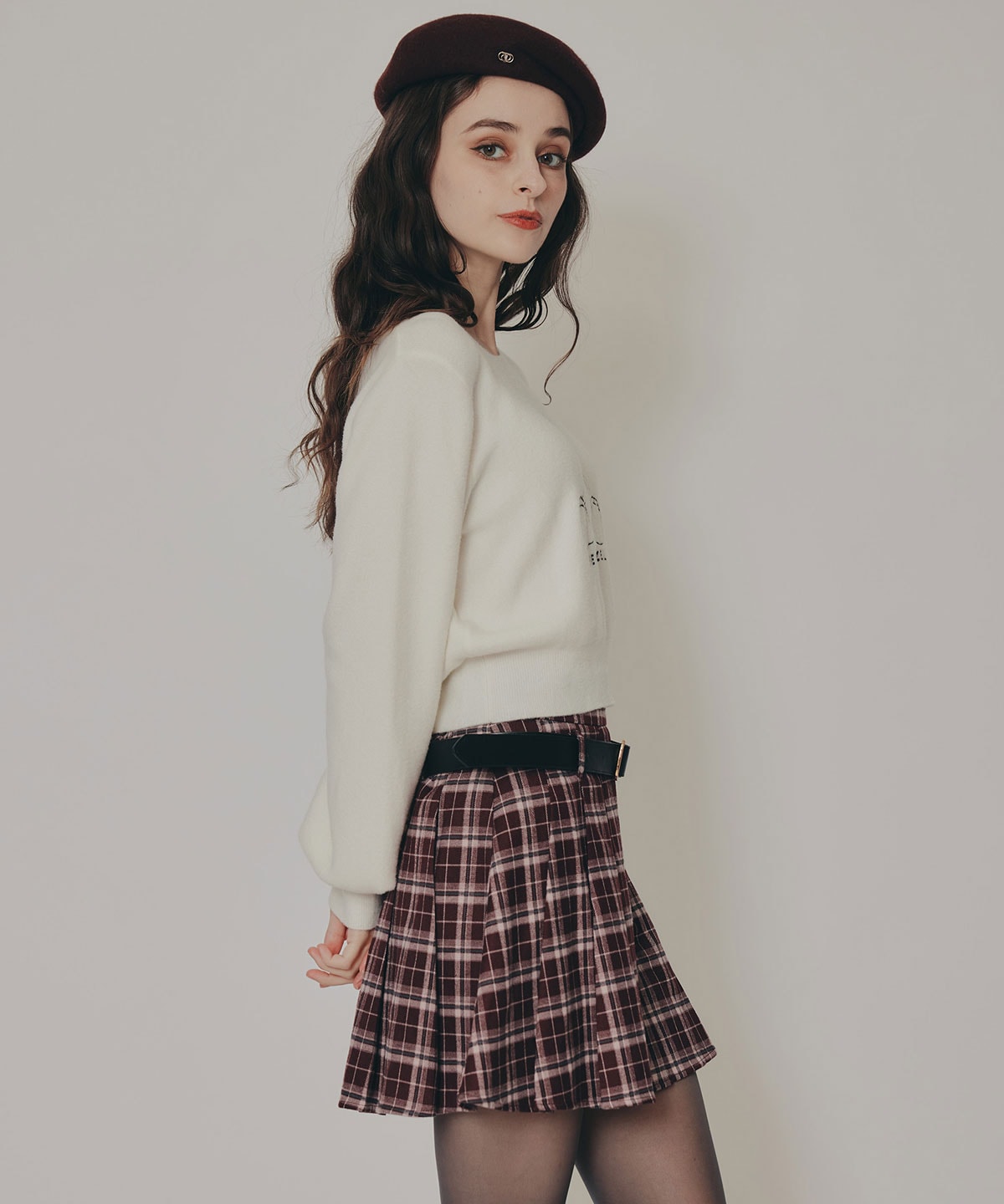 Azelyフラッフィニットプルオーバー