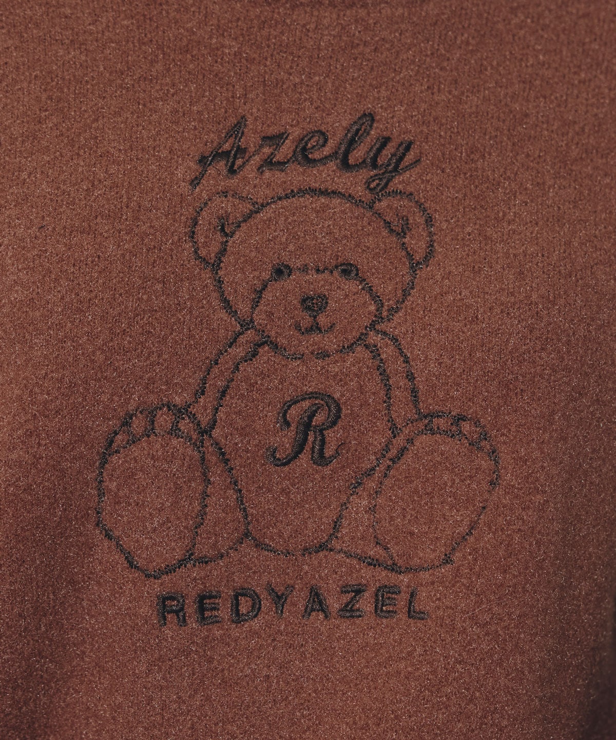 Azelyフラッフィニットプルオーバー