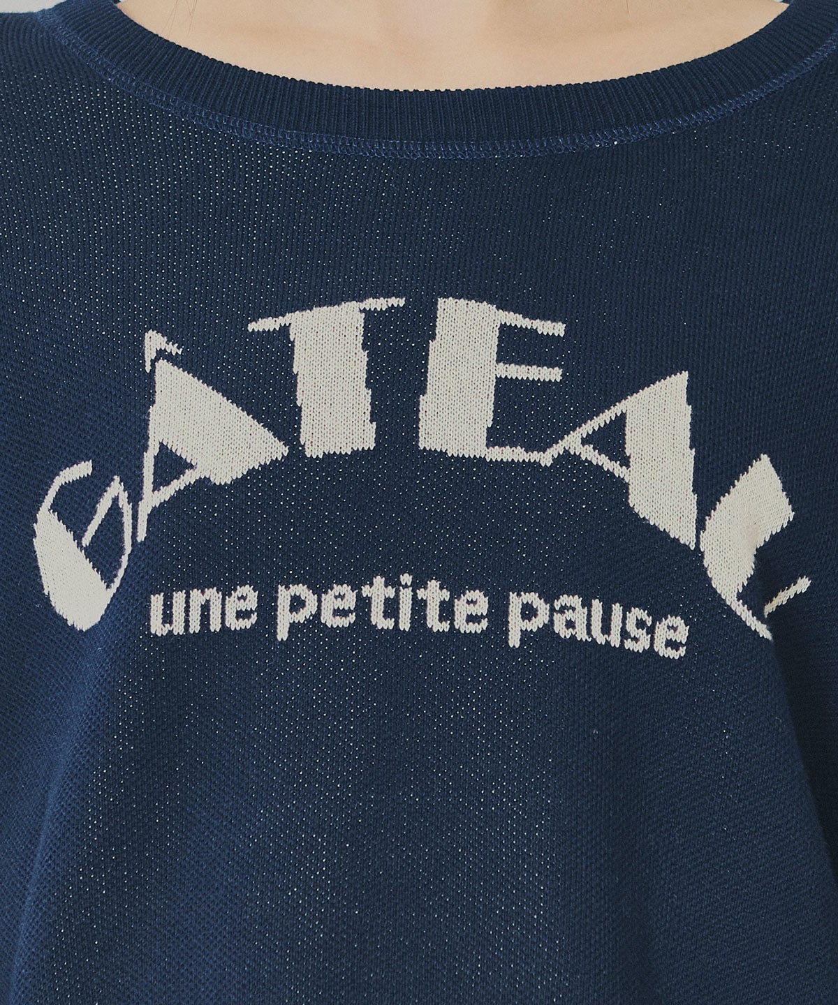 スウェットライクジャガードニット