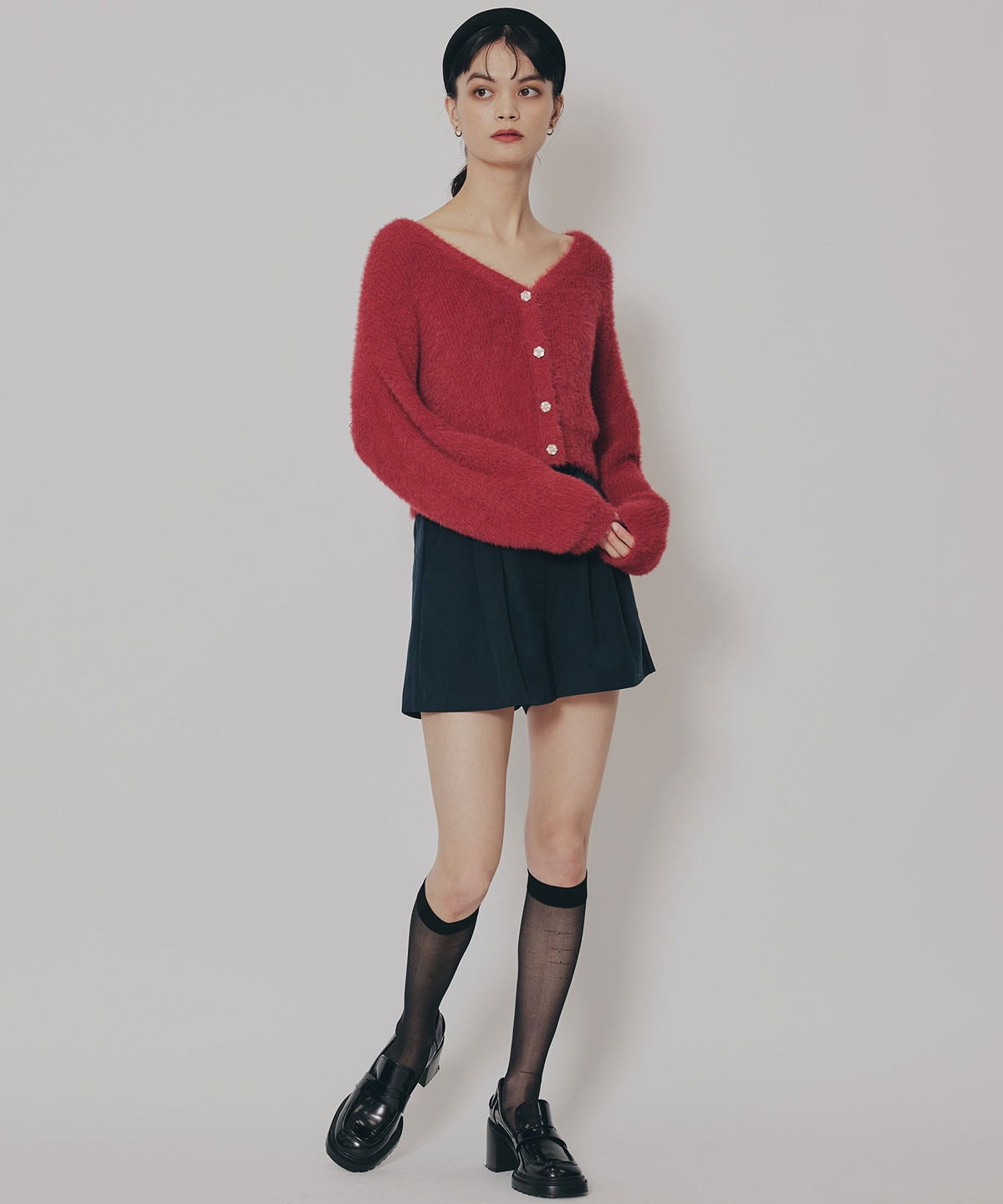 フェザーヤーンビジューボタンカーディガン