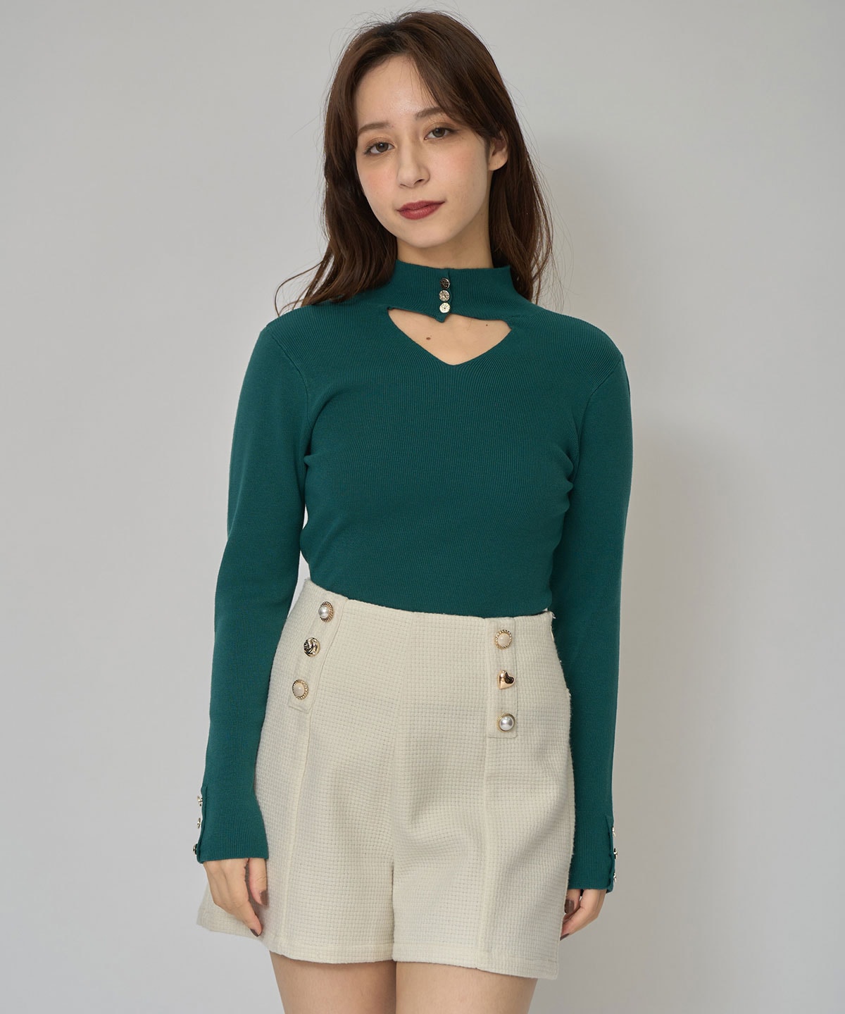 2WAYハイネックボタンニットトップス