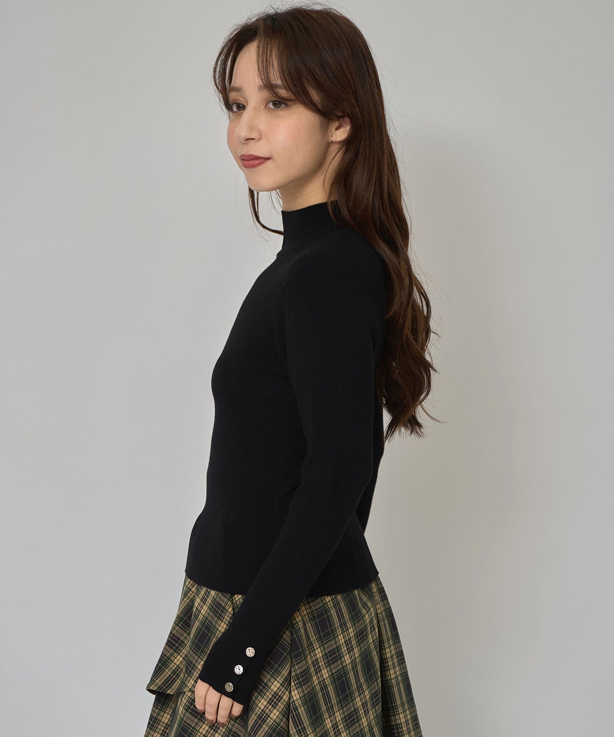 2WAYハイネックボタンニットトップス