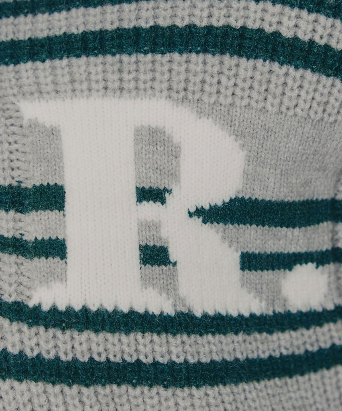 R.カレッジポロニットプルオーバー