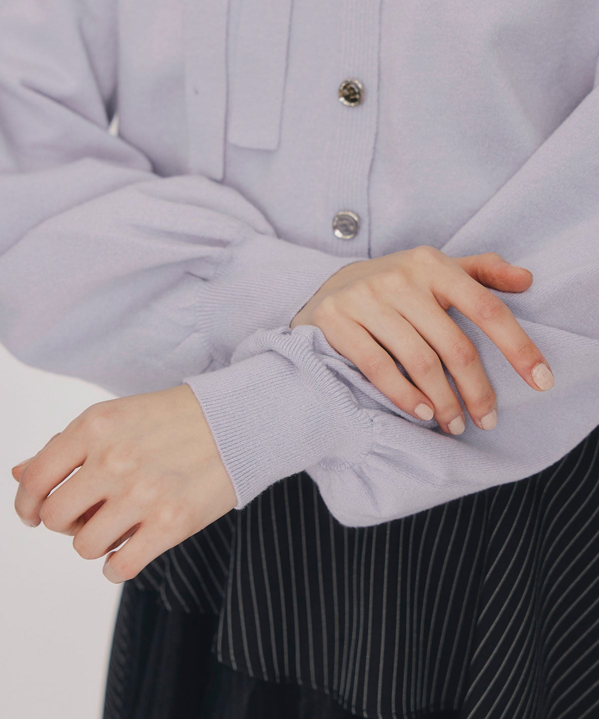 アシメカットデザインニットプルオーバー