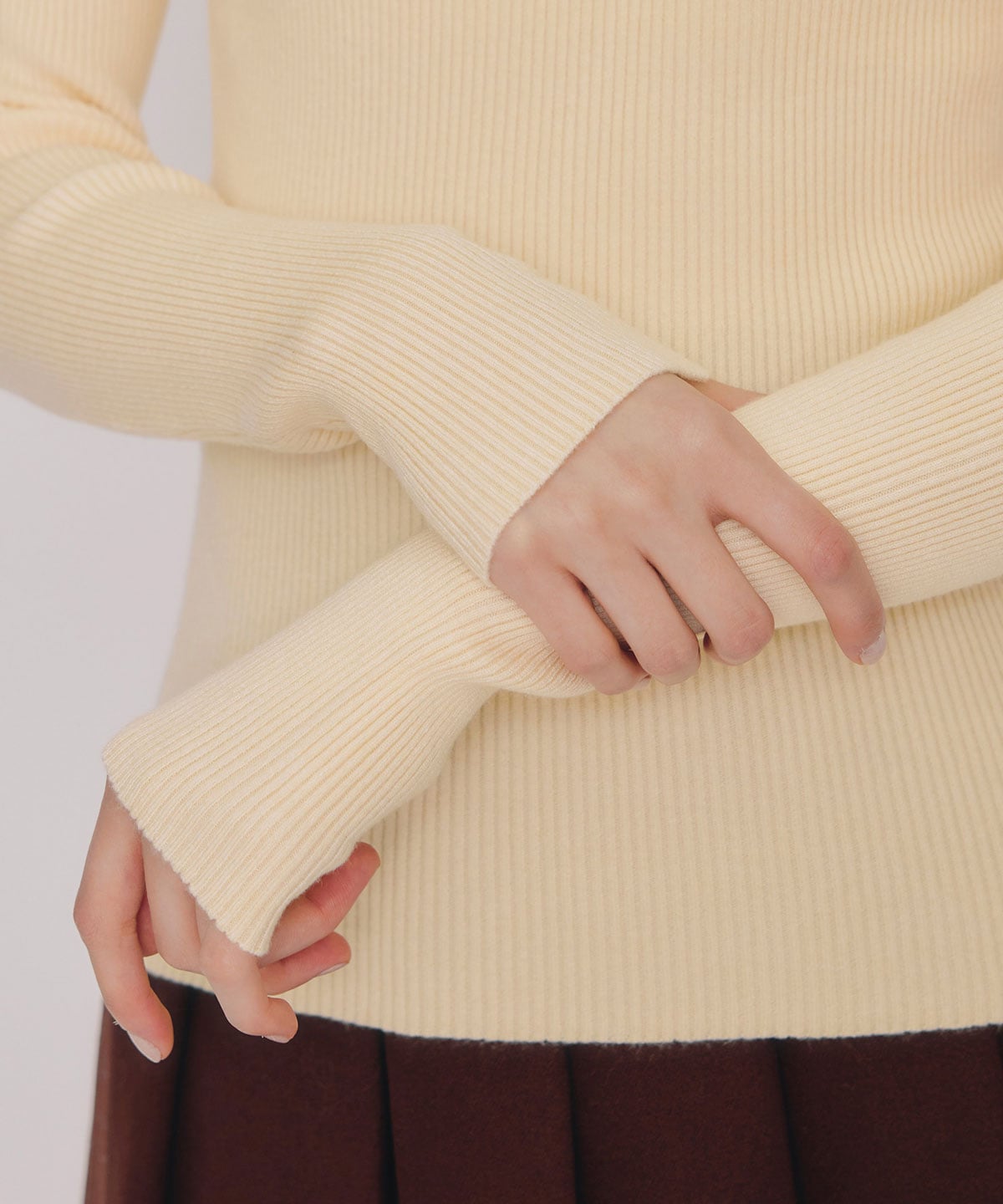 アシンメトリーレイヤードライクニットプルオーバー