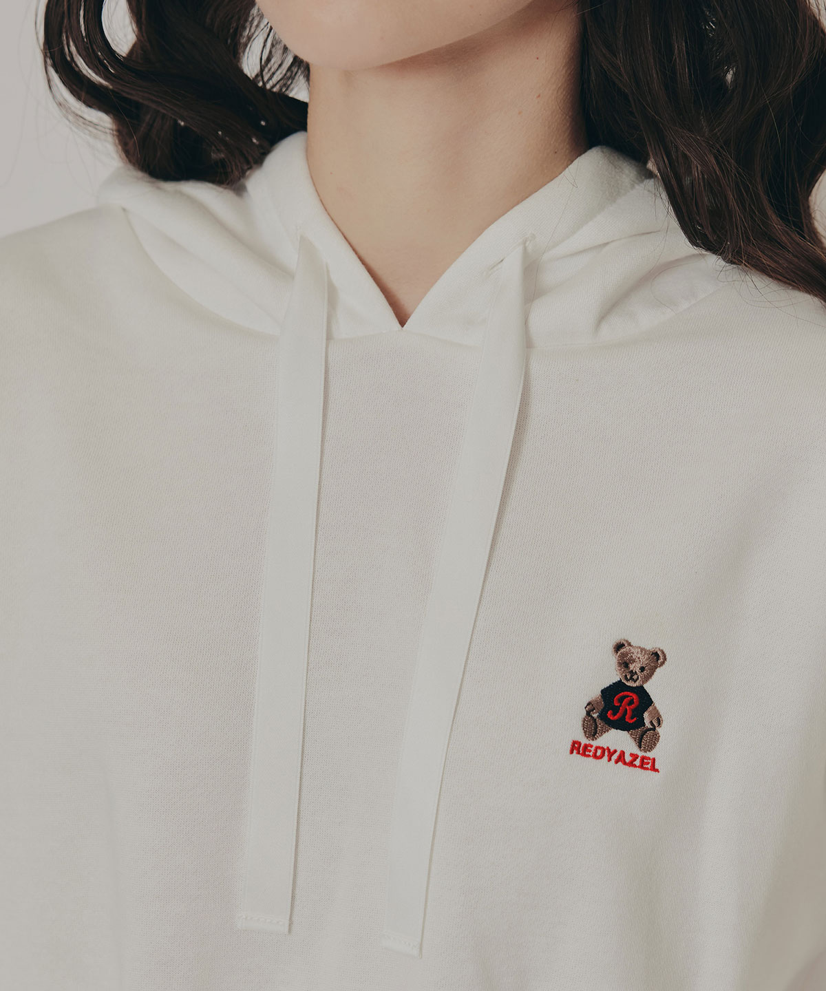 Azelyコンパクトフーディ