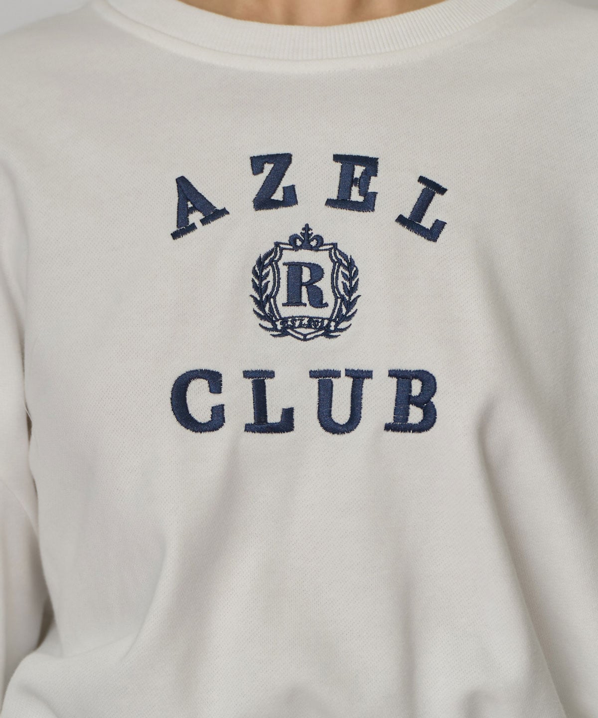 アゼルクラブカレッジロゴスウェットプルオーバー