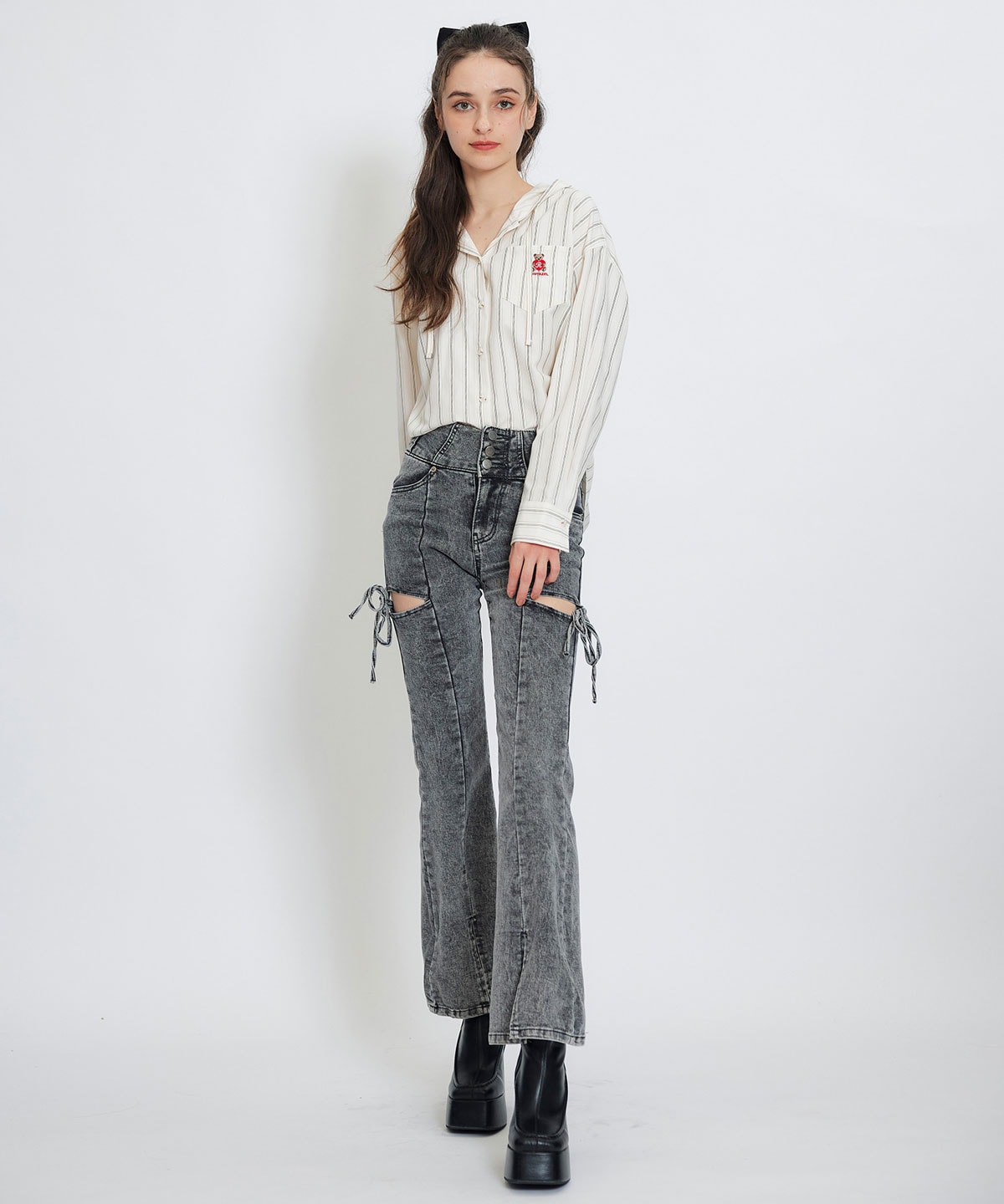 【2/13(金) 昼12時発売開始】Azelyハートストライプフードシャツブラウス