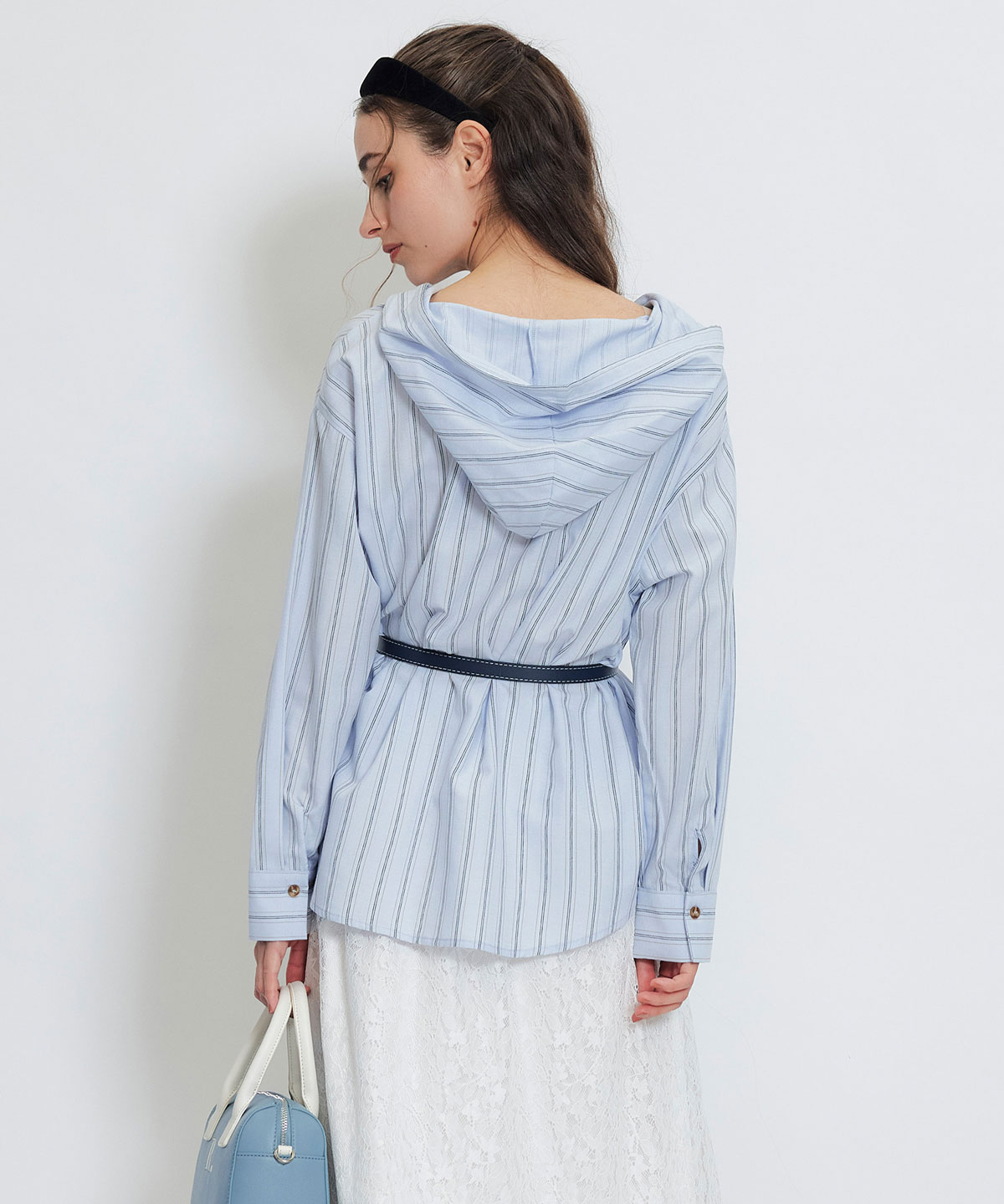 【2/13(金) 昼12時発売開始】Azelyハートストライプフードシャツブラウス