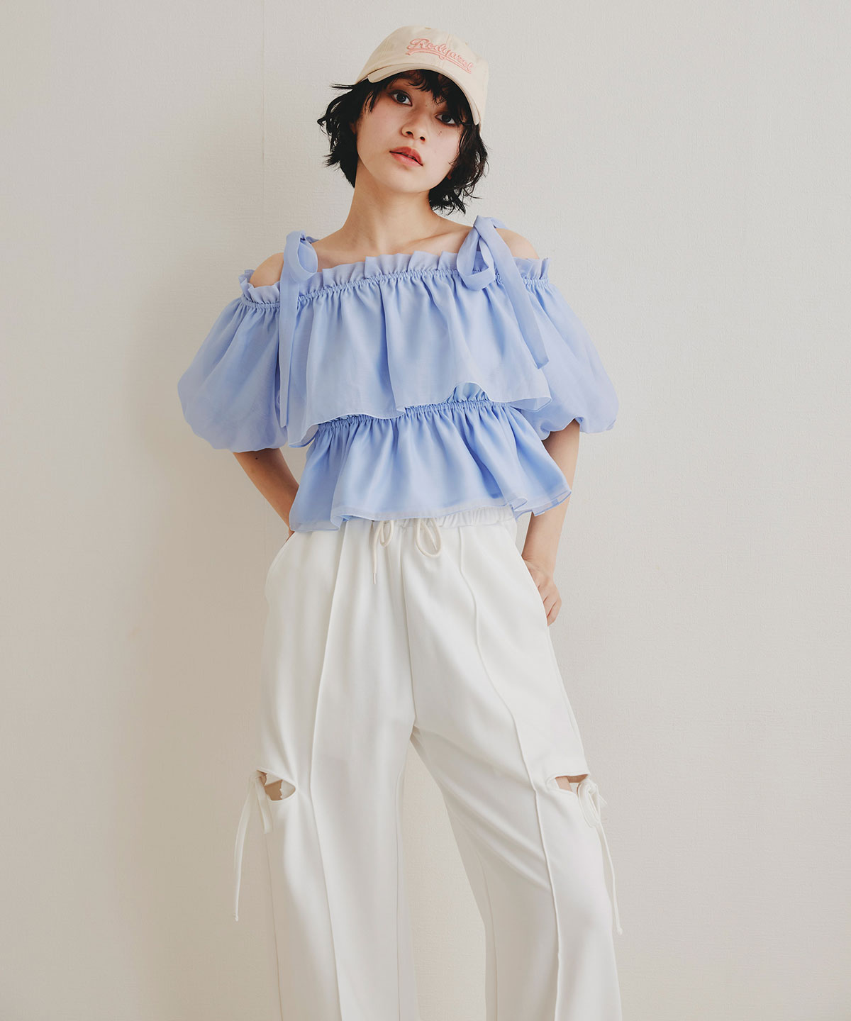 ショルダーリボンフリルオフショルブラウス