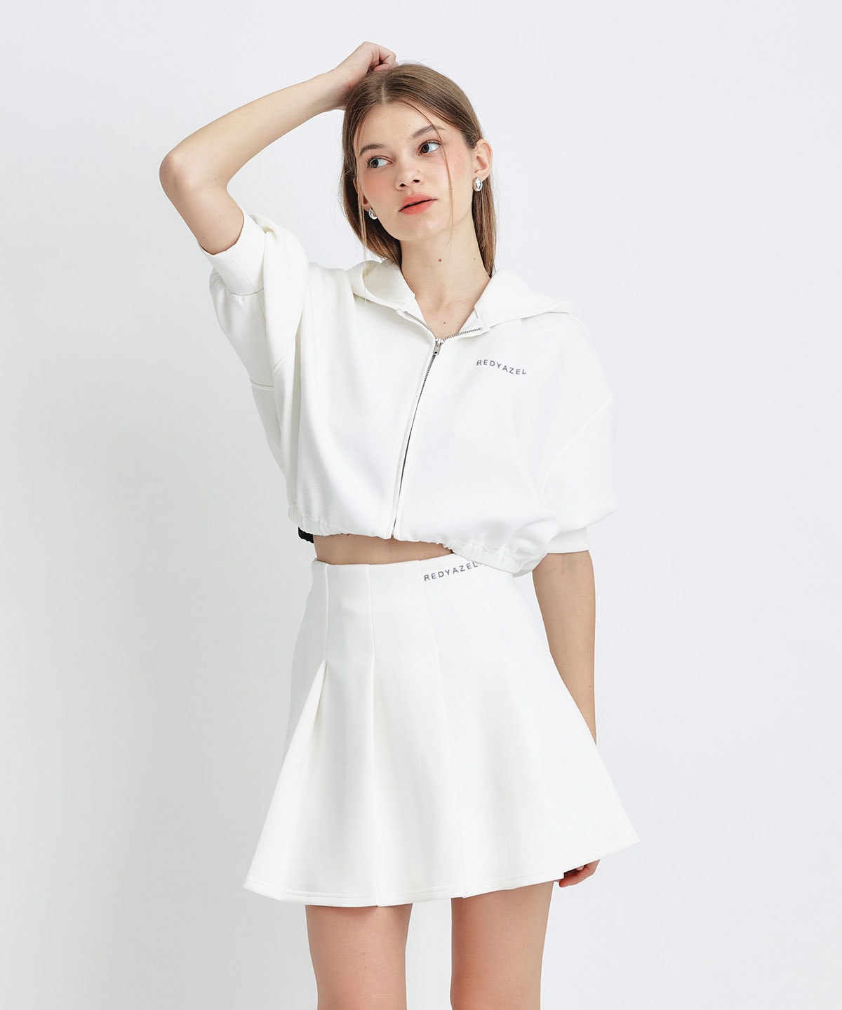 ダンボールプリーツミニスカート