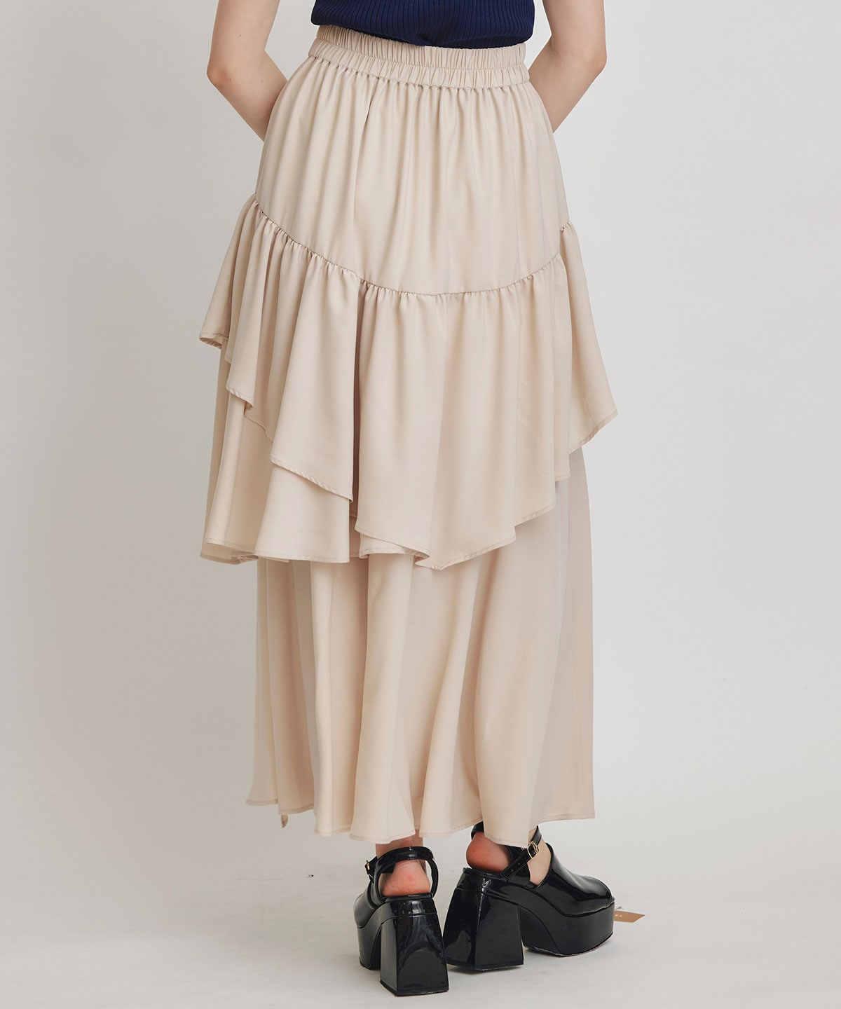 エアリーティアードロングスカート