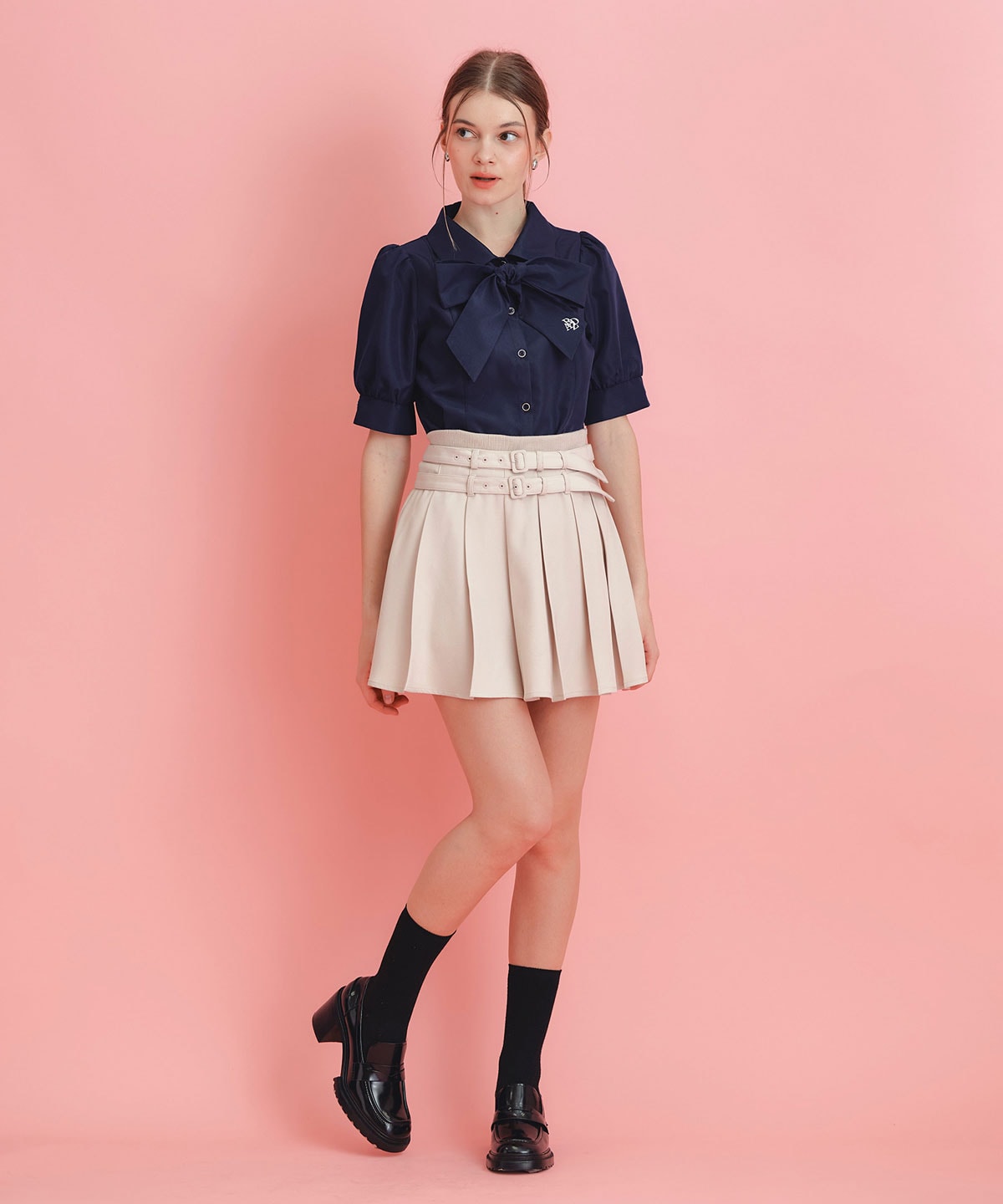 ウエストリブダブルベルトプリーツミニスカート