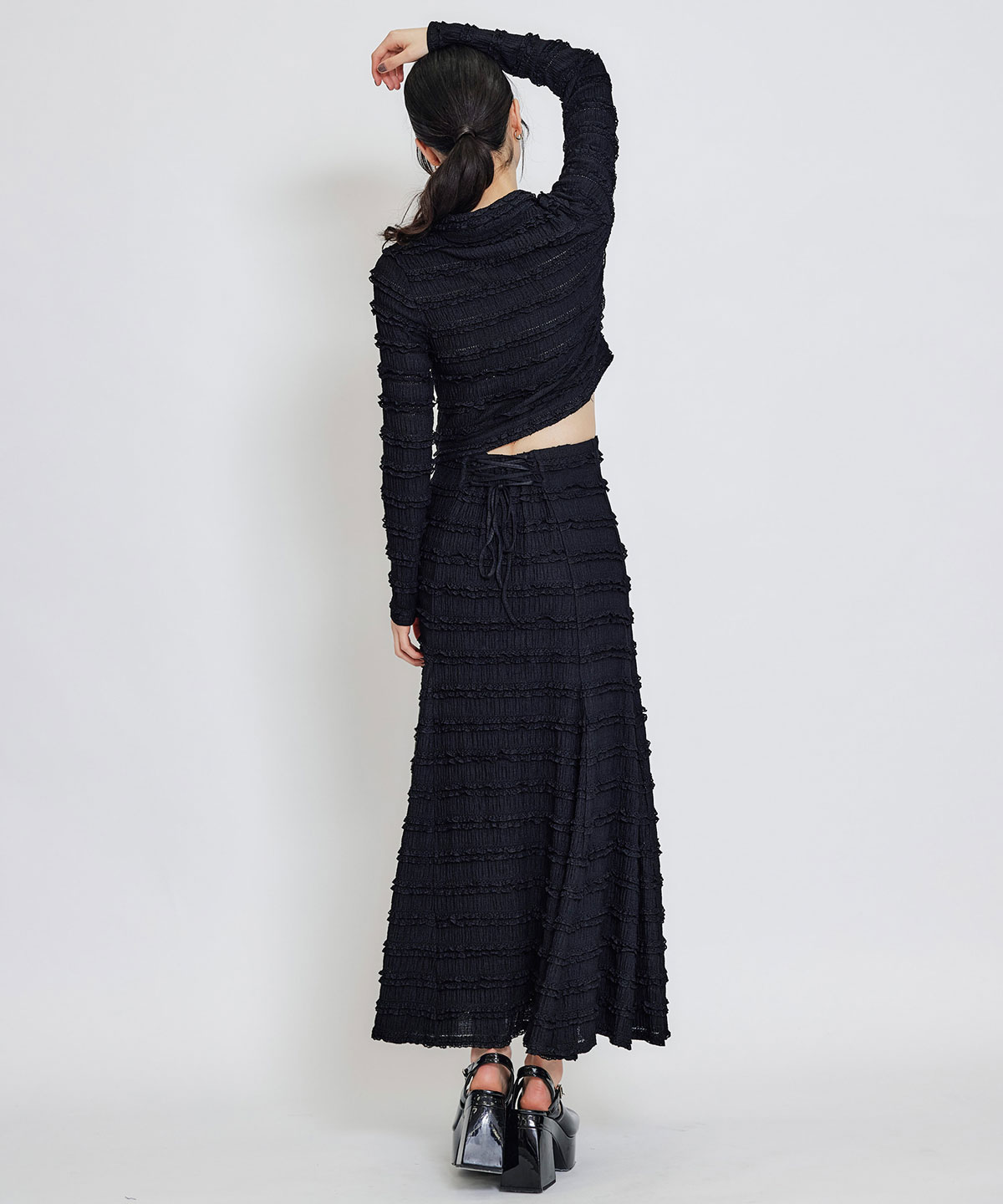 ミニフリルZIPブラウス×ミニフリルフレアロングスカートセットアップ