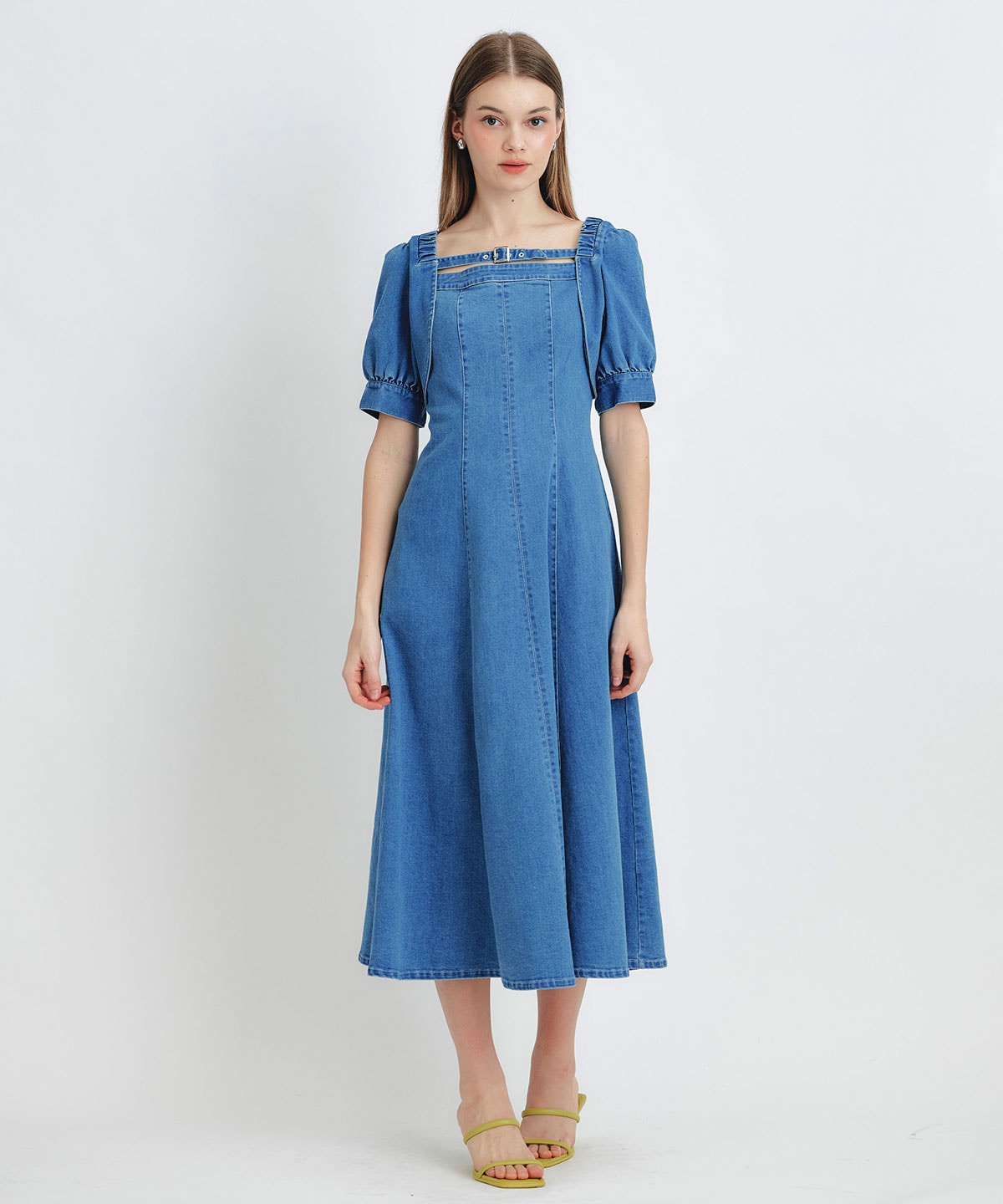 デコルテベルトデニムフレアロングワンピース