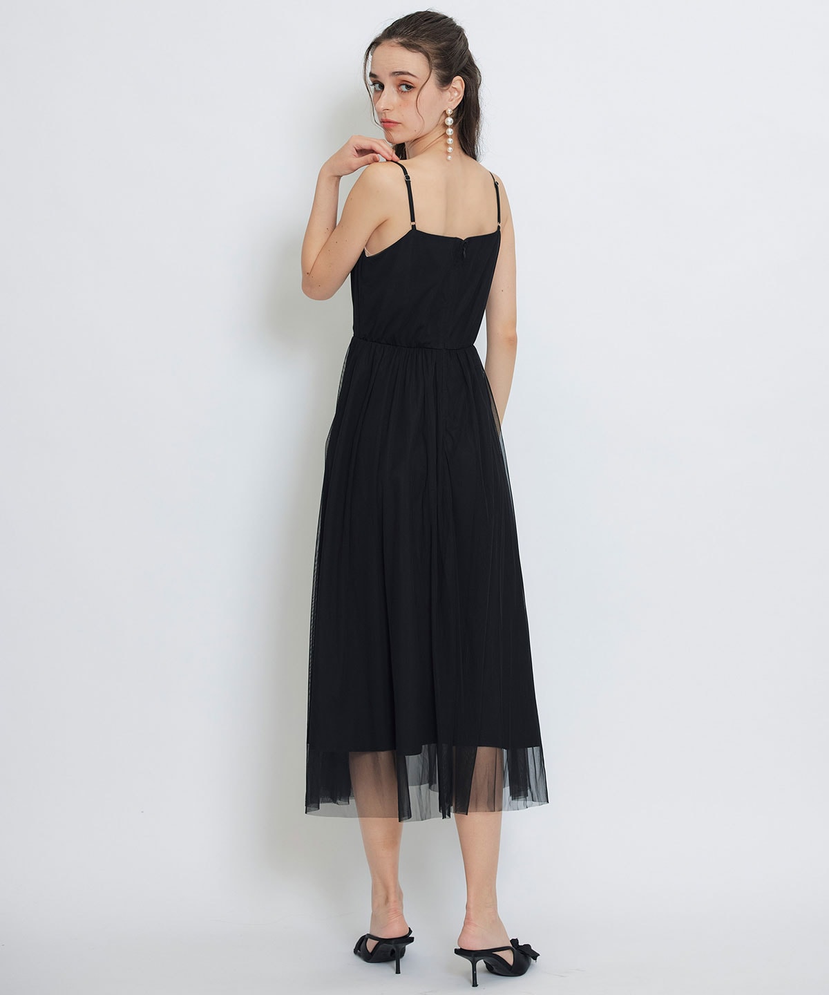 チュールレースティアードトップス×キャミソールフレアロングドレス