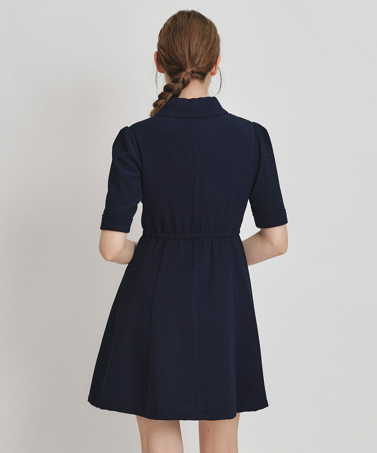エンブレムボタンワッフルミニシャツワンピース