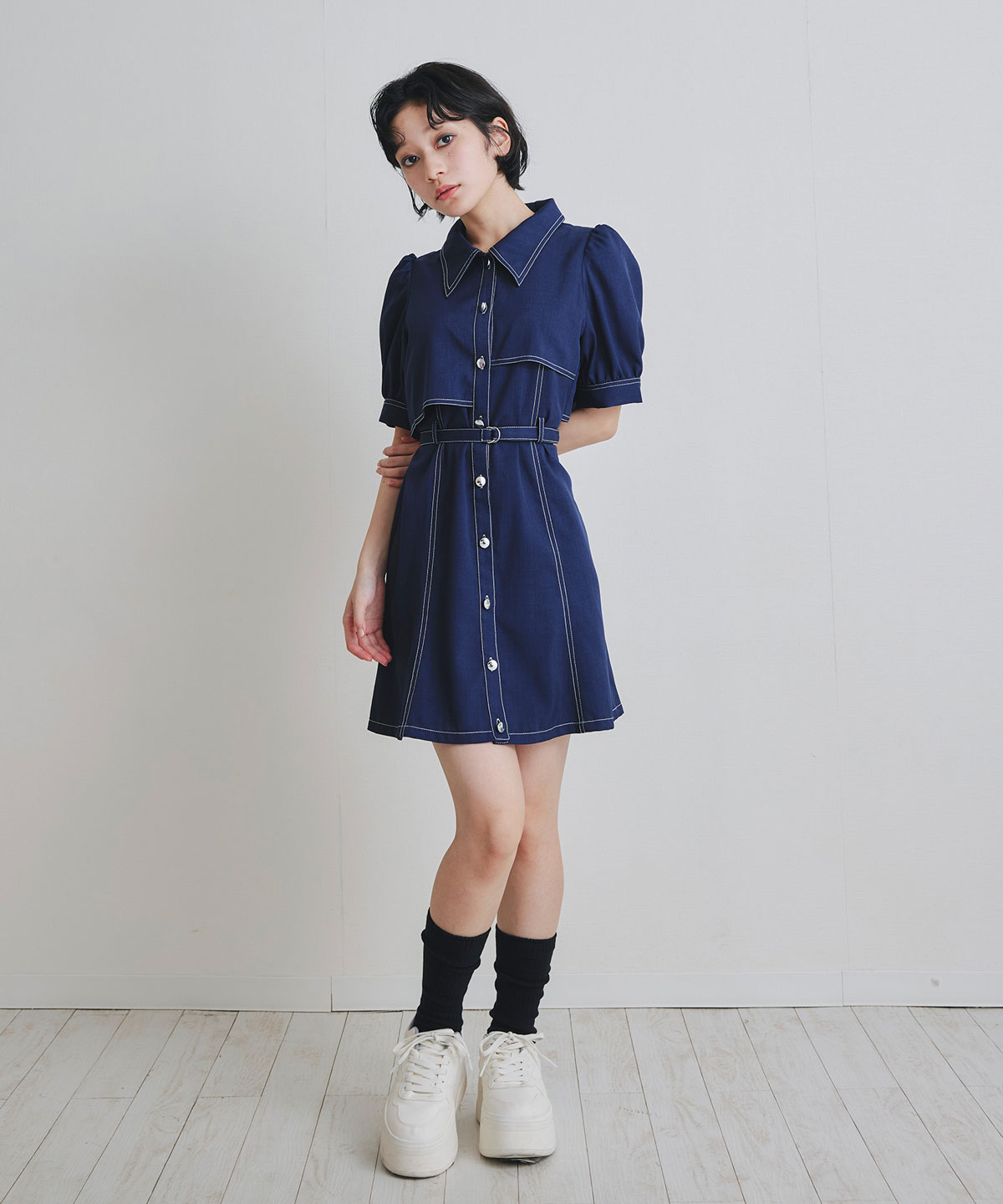 ステッチバイカラーレイヤードフレアミニワンピース