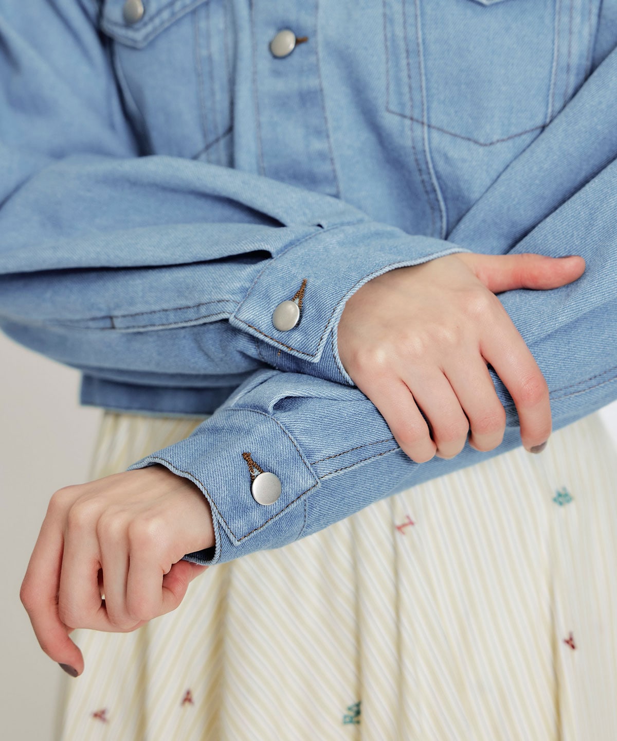 フラワービジューパールデニムジャケット