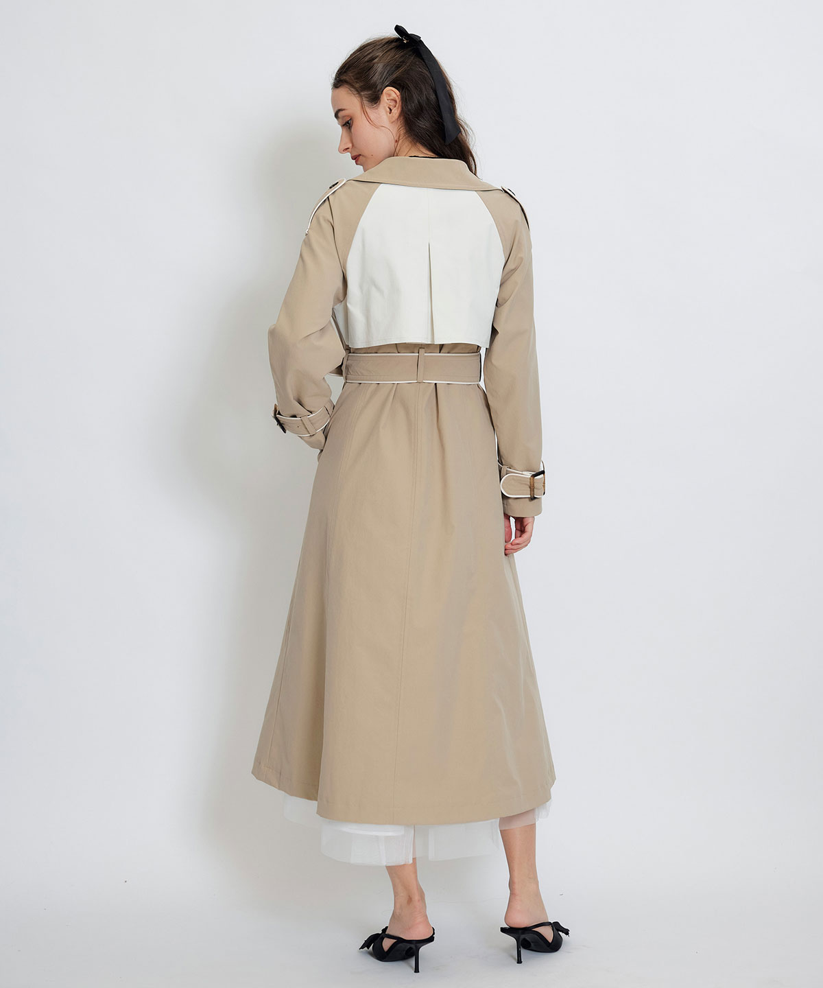 バックベルトデザインパイピングロングトレンチコート
