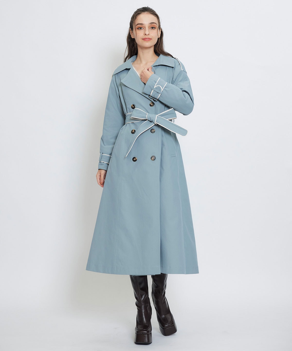 バックバイカラーパイピングベルトデザインロングトレンチコート