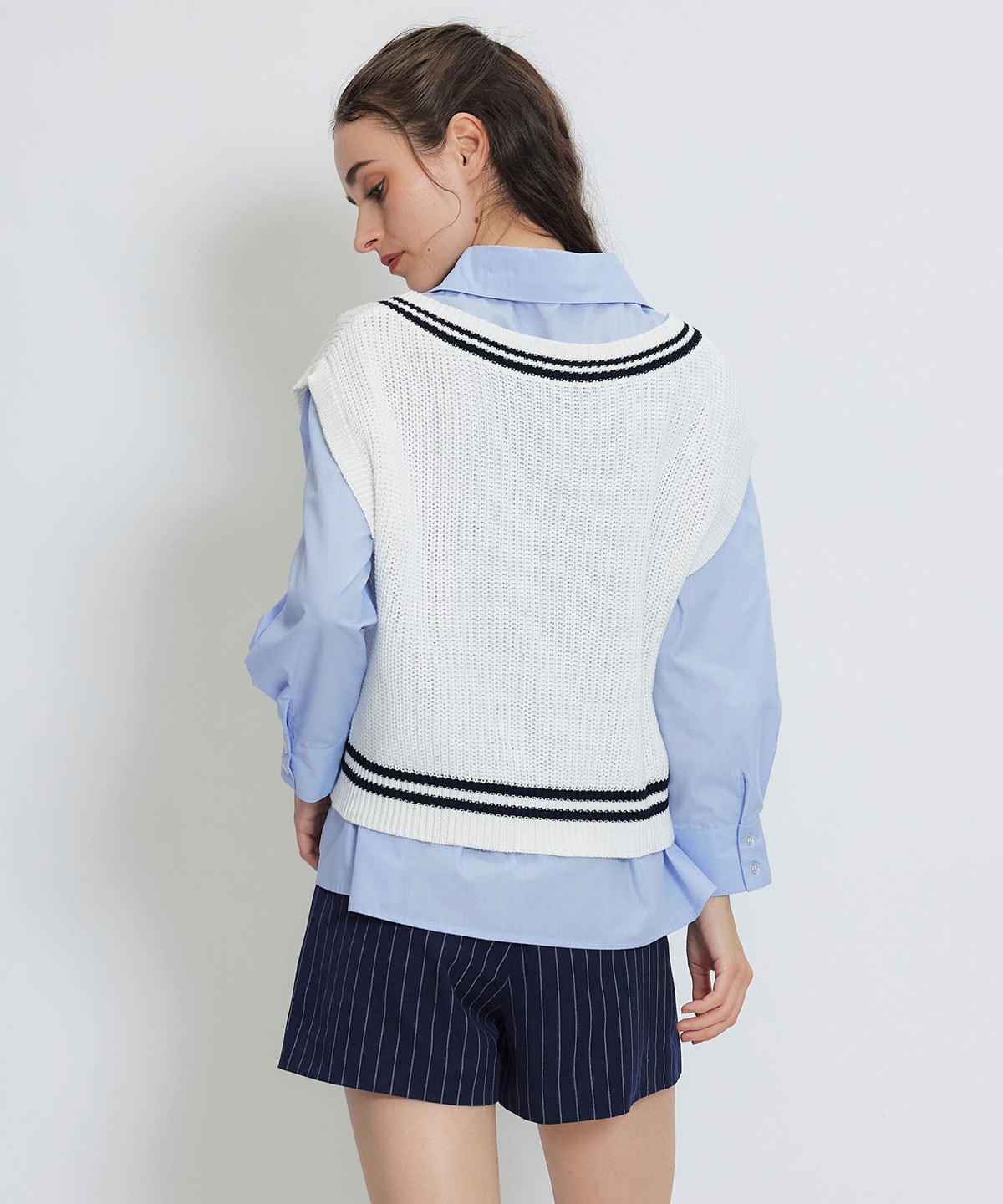 カレッジライクラインベスト×シャツブラウス