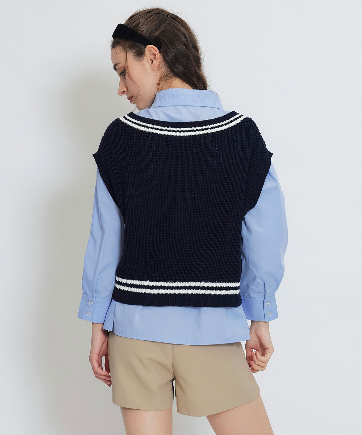 カレッジライクラインベスト×シャツブラウス
