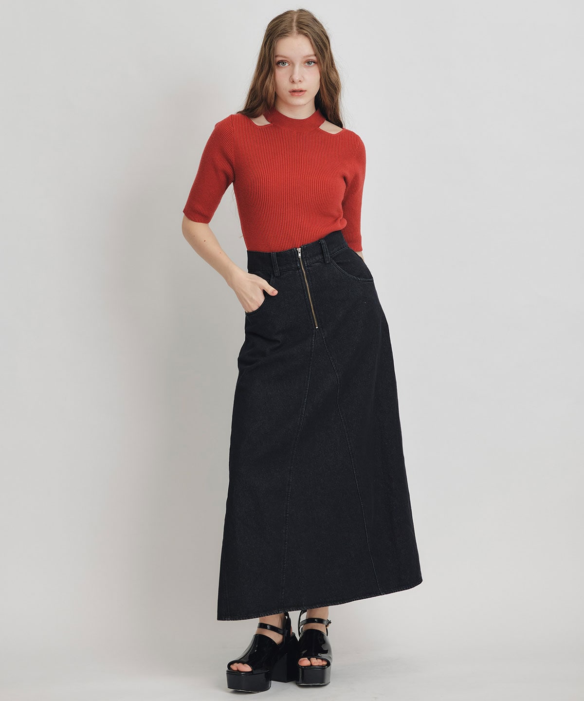 カットアウトハーフスリーブニットプルオーバー