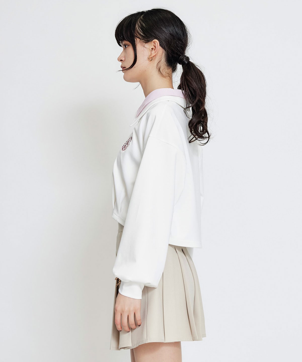 エンブレムダブルカラーカットプルオーバー