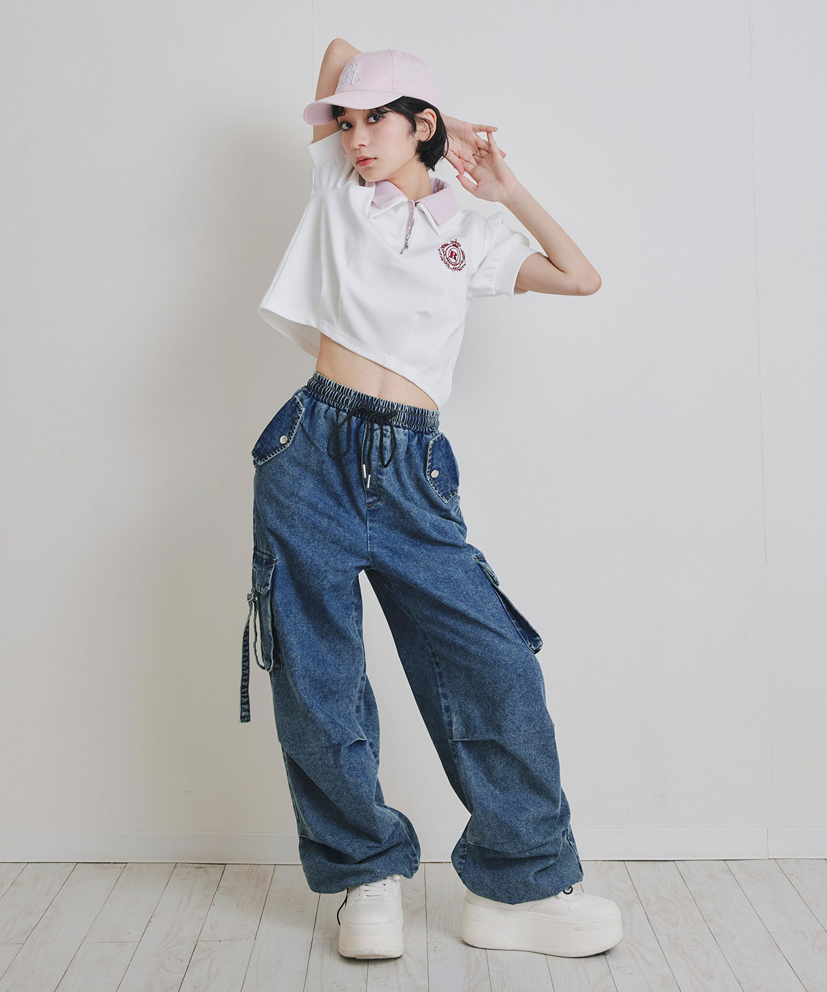 エンブレムダブルカラーカットプルオーバー