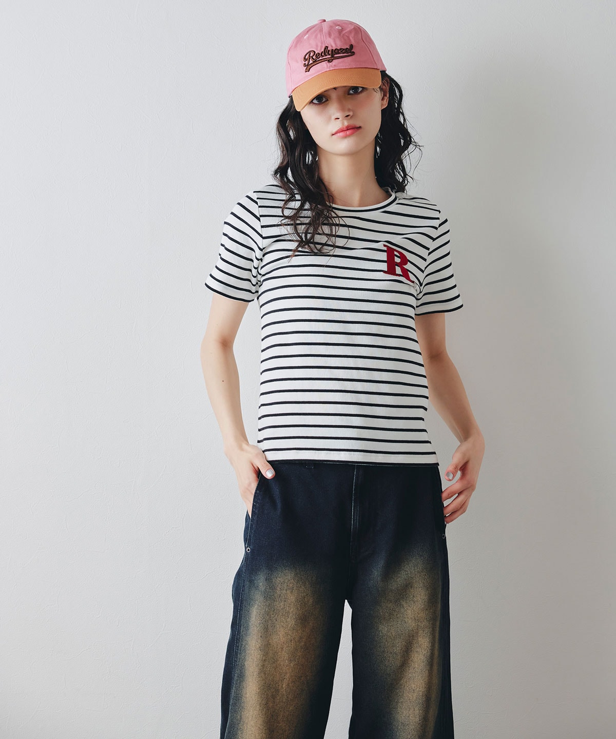 ビジューRチャームTシャツ