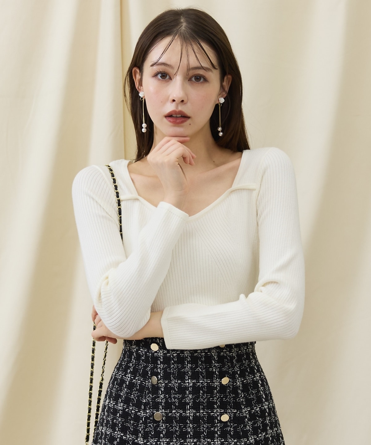 デコルテビスチェリブニットプルオーバー