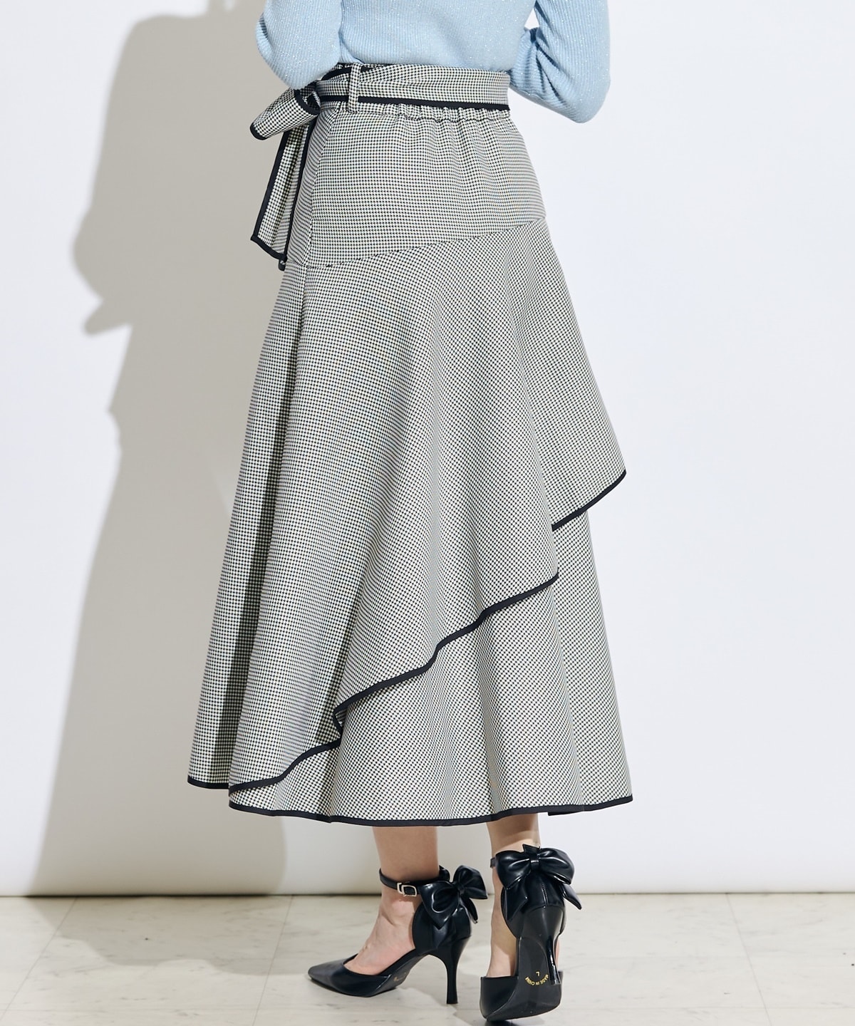 リボンベルトアシメフレアパイピングスカート
