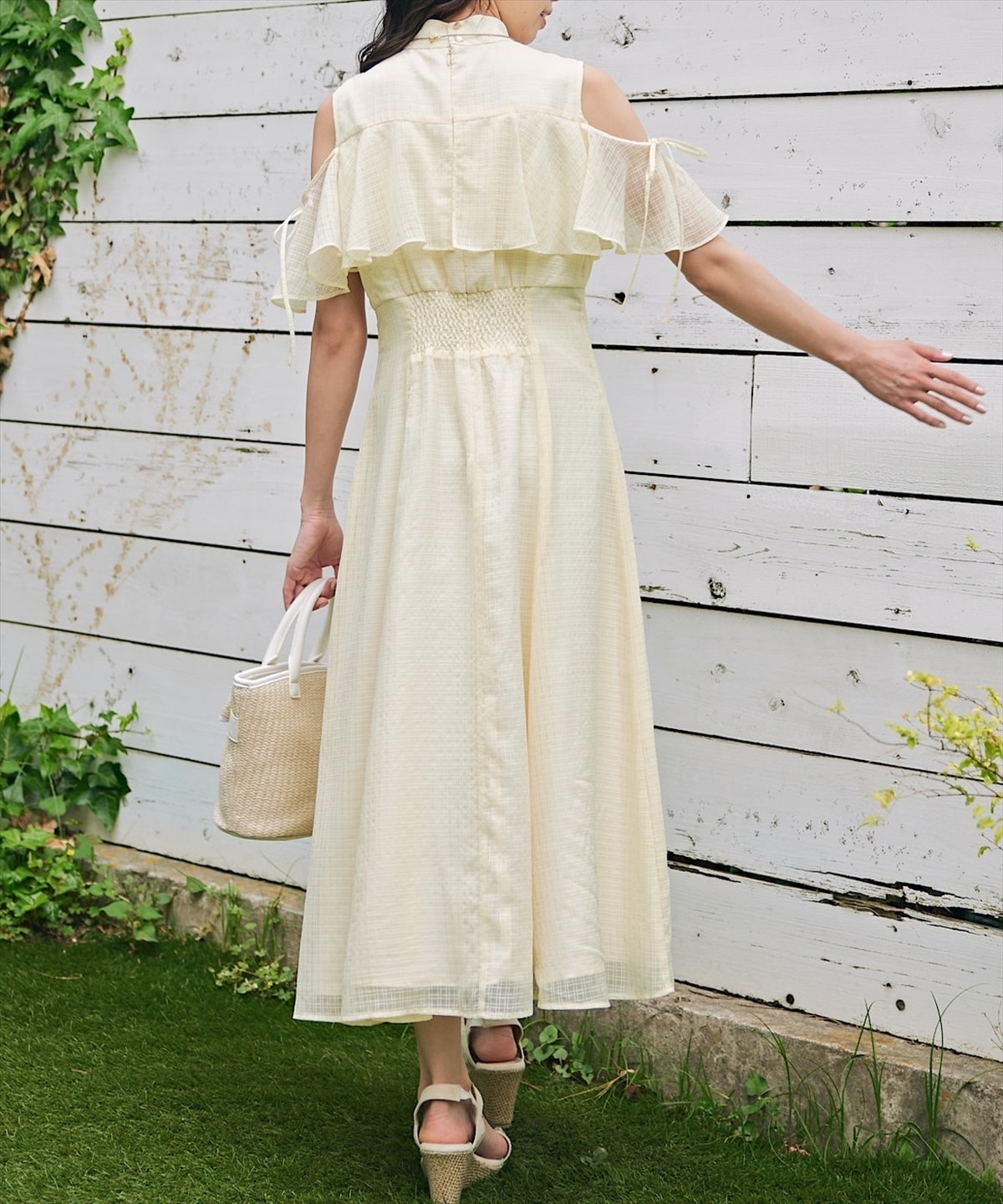 シアーチェックケープオフショルワンピース