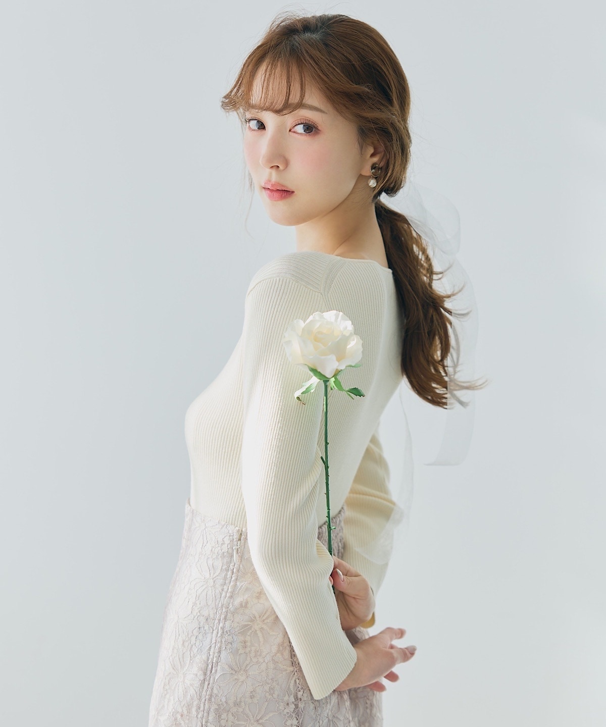 パールキーネックニットプルオーバー